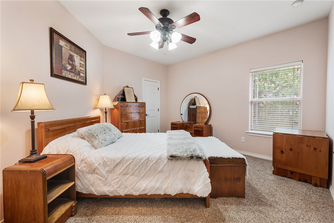 Normangee, Texas, 77871, United States, 4 Bedrooms Bedrooms, ,3 BathroomsBathrooms,Residential,For Sale,1910643