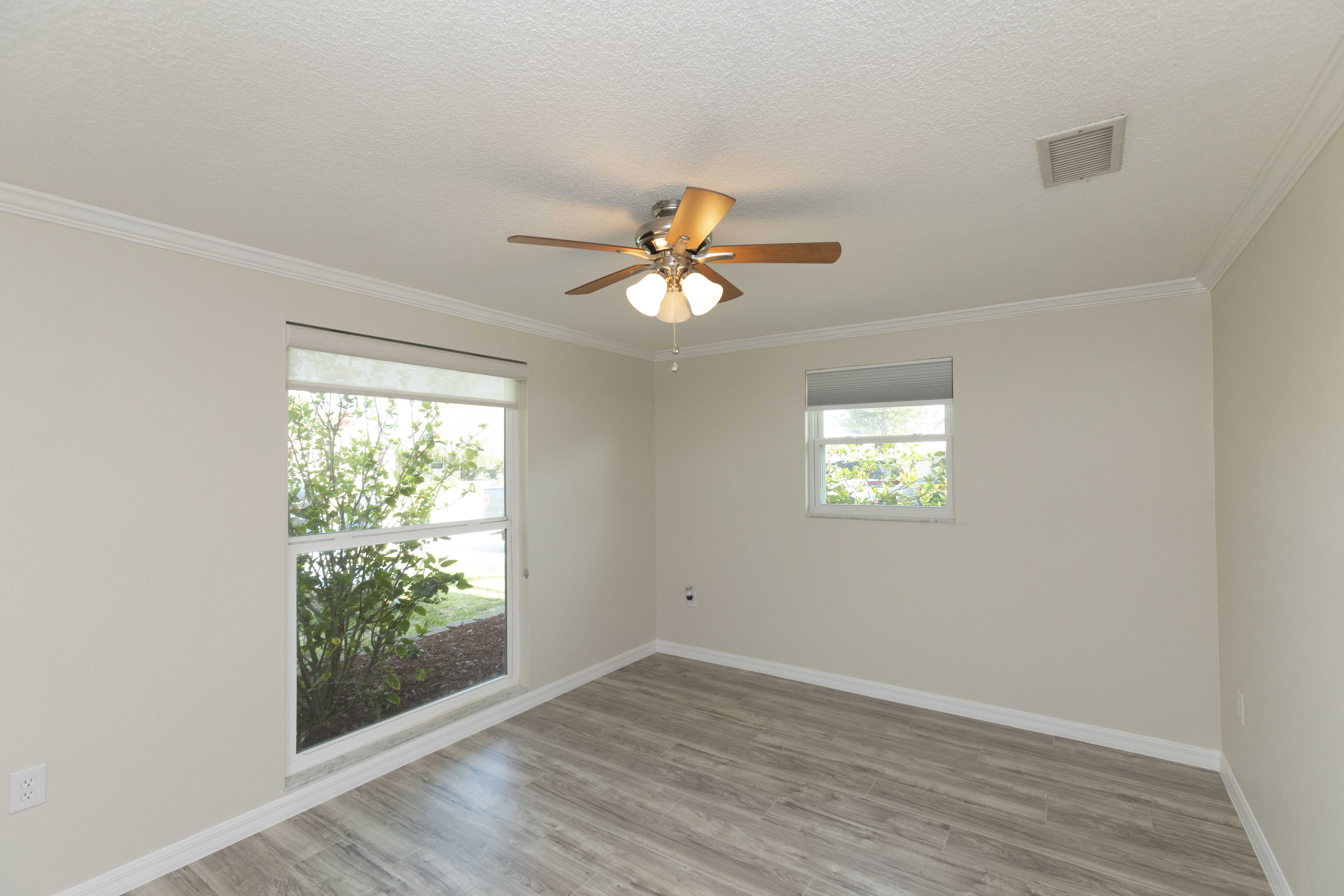 New Port Richey, Florida, 34652, United States, 2 Bedrooms Bedrooms, ,2 BathroomsBathrooms,Residential,For Sale,1805491