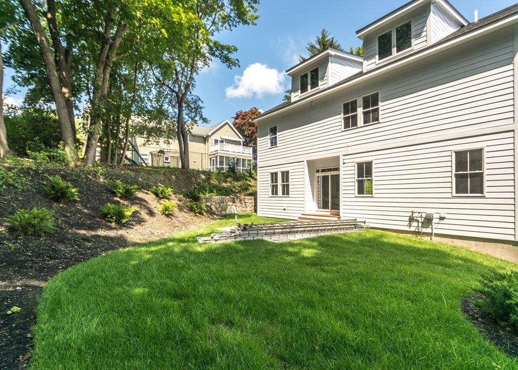 Waltham, Massachusetts, 02453, United States, 4 Bedrooms Bedrooms, ,5 BathroomsBathrooms,Residential,For Sale,1858244