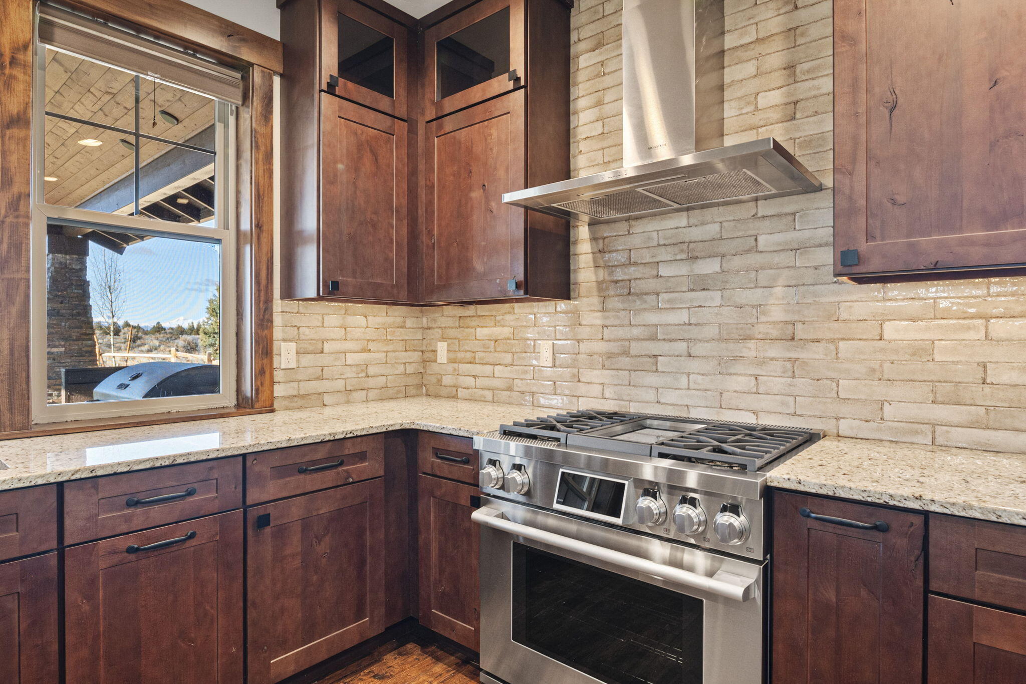 Powell Butte, Oregon, 97753, United States, 4 Bedrooms Bedrooms, ,3 BathroomsBathrooms,Residential,For Sale,1973893