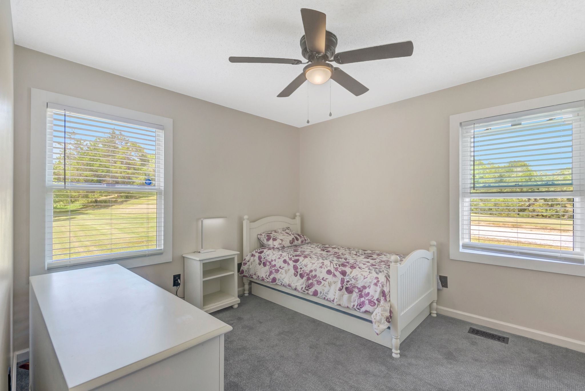 Pulaski, Tennessee, 38478, United States, 4 Bedrooms Bedrooms, ,2 BathroomsBathrooms,Residential,For Sale,1932287
