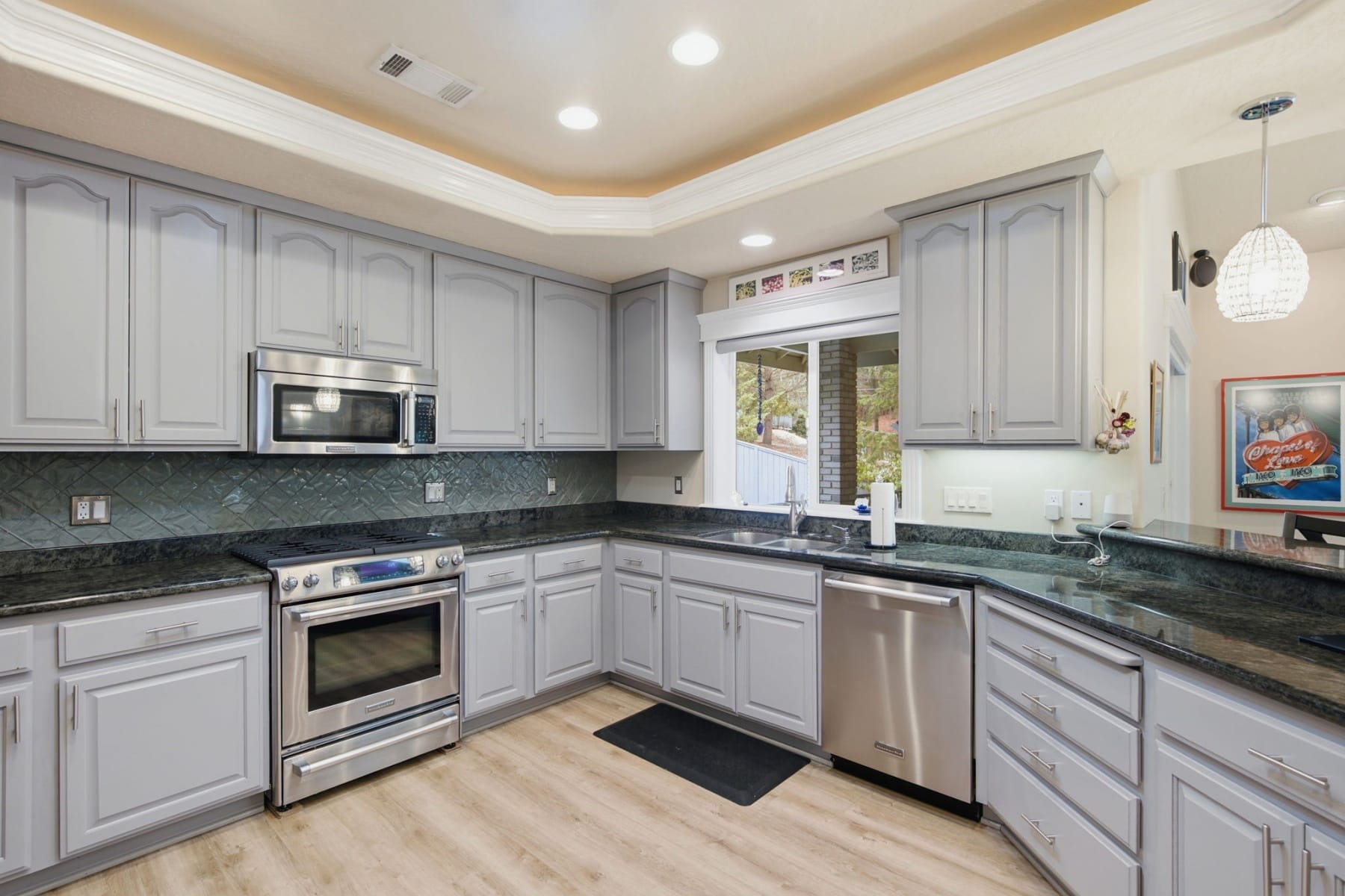  2212 SE Linden Lane Grants Pass, OR 97527 - 物件實景