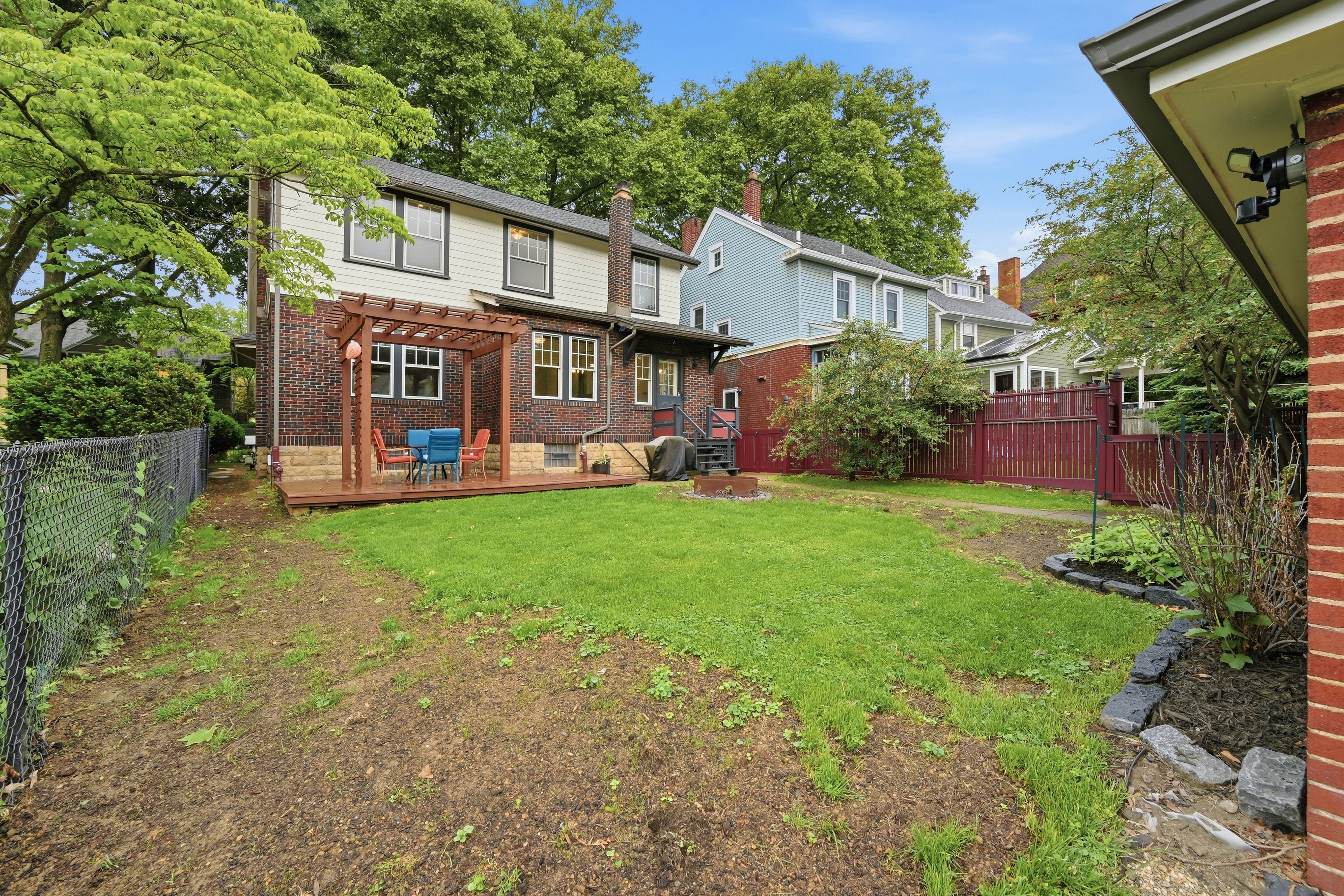  925 Mifflin Avenue, Pittsburgh, PA 15221 - 物件實景