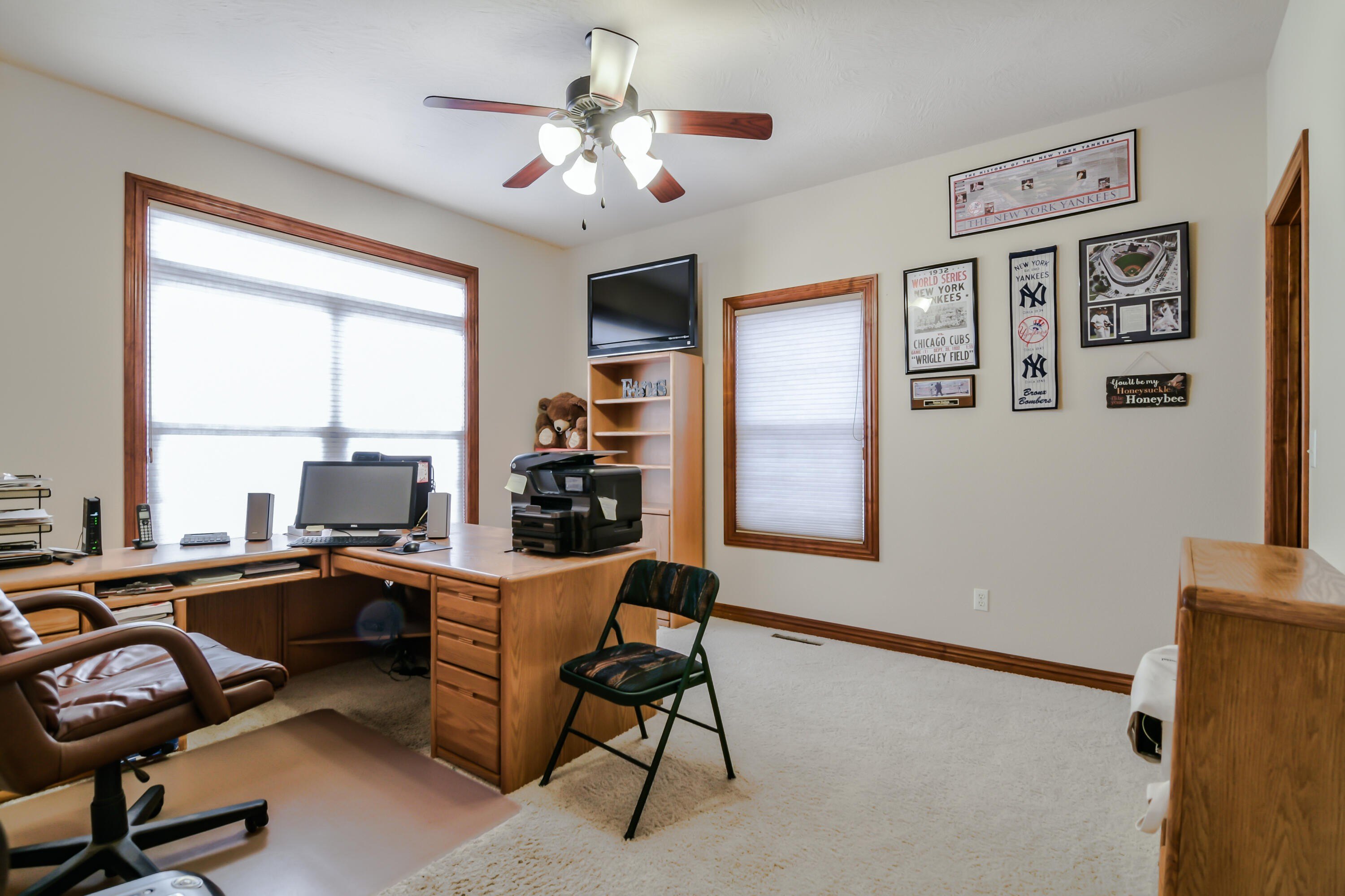 Walnut Shade, Missouri, 65771, United States, 6 Bedrooms Bedrooms, ,5 BathroomsBathrooms,Residential,For Sale,1975828