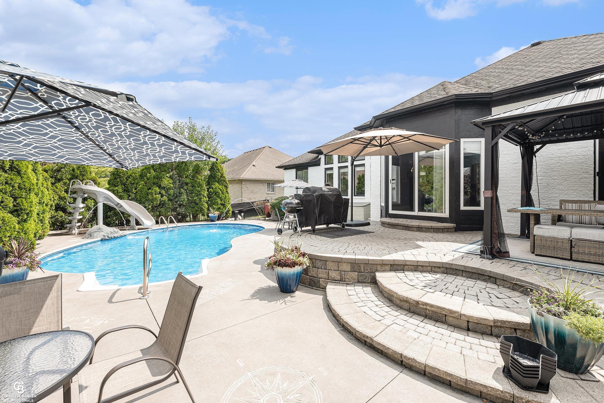 Macomb, Michigan, 48044, United States, 3 Bedrooms Bedrooms, ,3 BathroomsBathrooms,Residential,For Sale,1919570