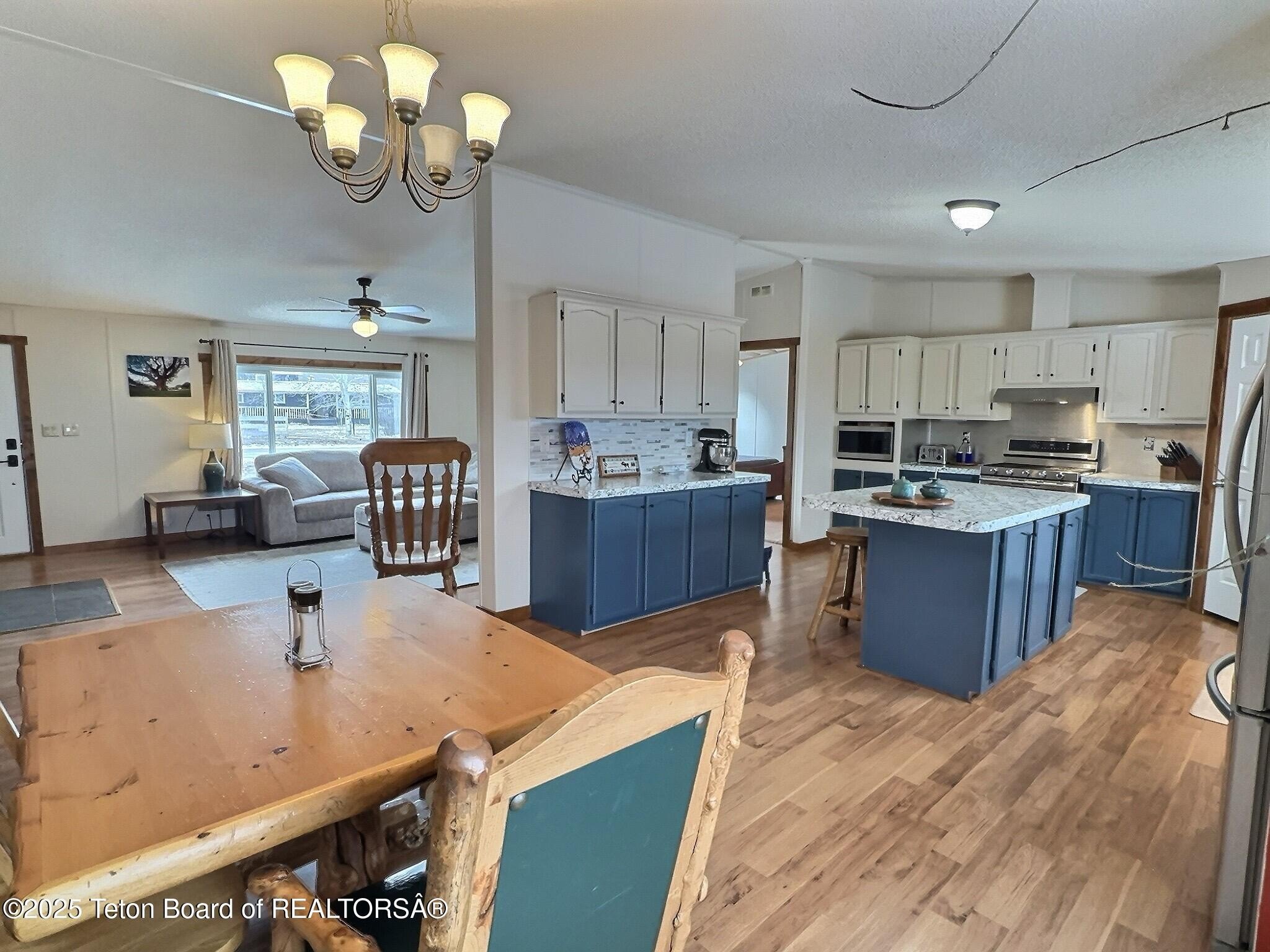 Driggs, Idaho, 83422, United States, 5 Bedrooms Bedrooms, ,2 BathroomsBathrooms,Residential,For Sale,1921681