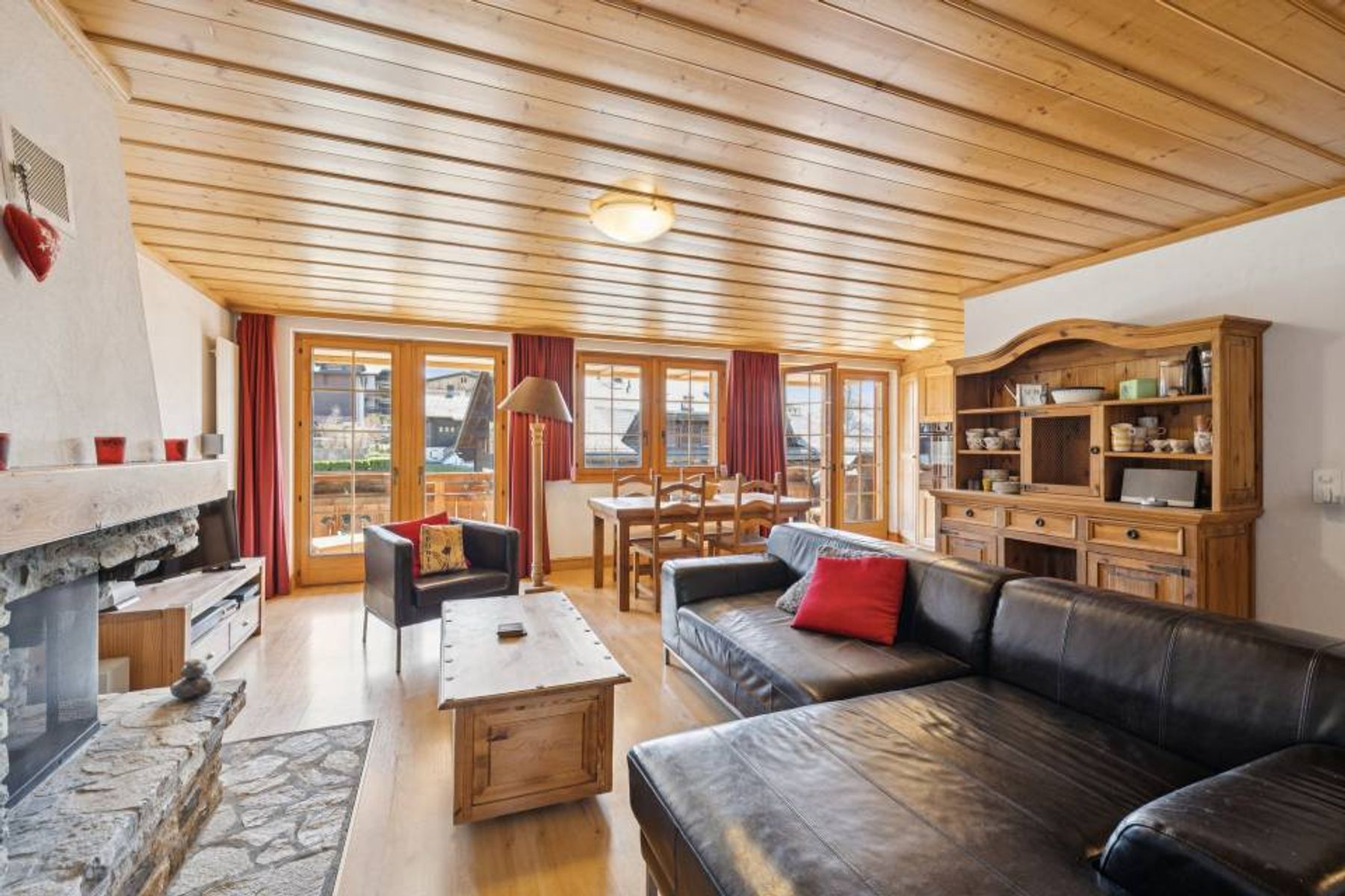  Villars, prime location 3.5p with cachet, large balcony, lovely view and parking - 物件實景