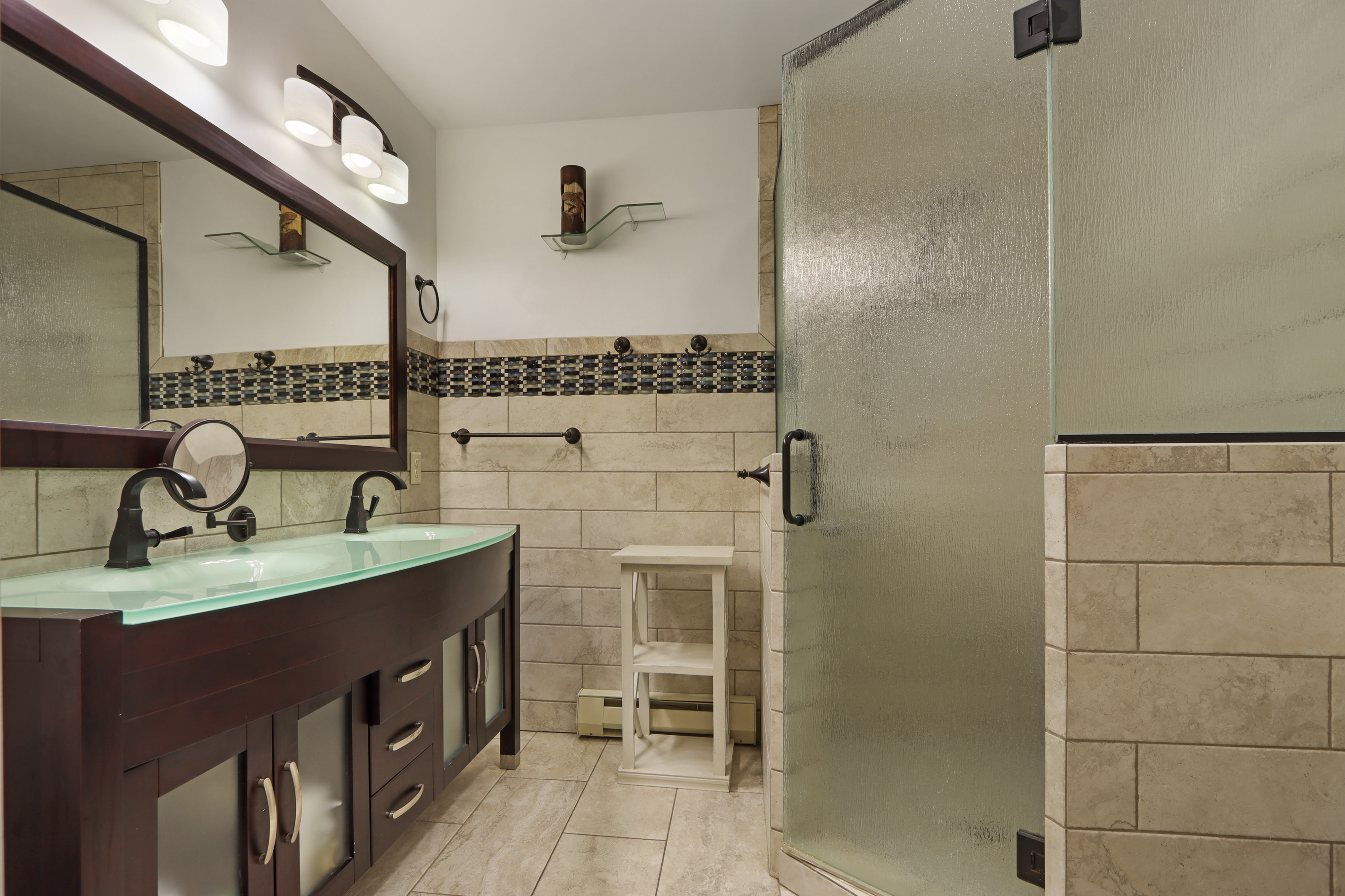  Gracious Lake Como Waterfront Retreat with Proven Rental Income - 物件實景