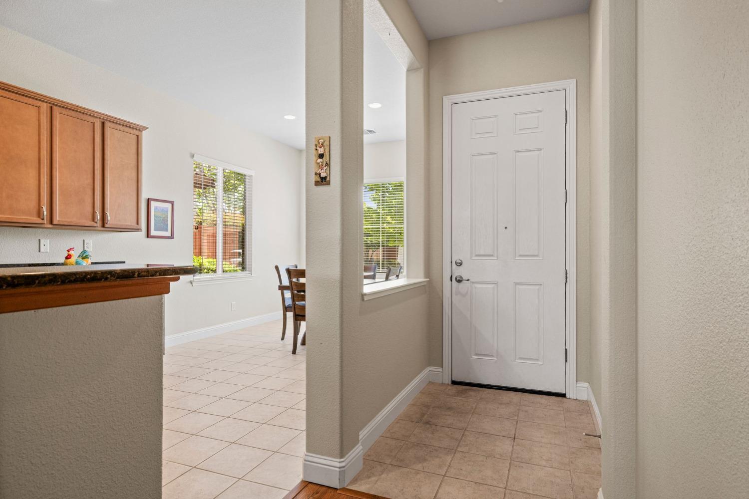 Roseville, California, 95747, United States, 3 Bedrooms Bedrooms, ,2 BathroomsBathrooms,Residential,For Sale,1924391