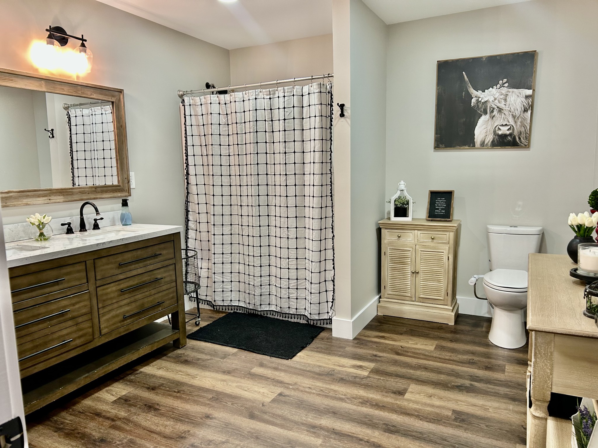 Manchester, Tennessee, 37355, United States, 4 Bedrooms Bedrooms, ,3 BathroomsBathrooms,Residential,For Sale,2015723