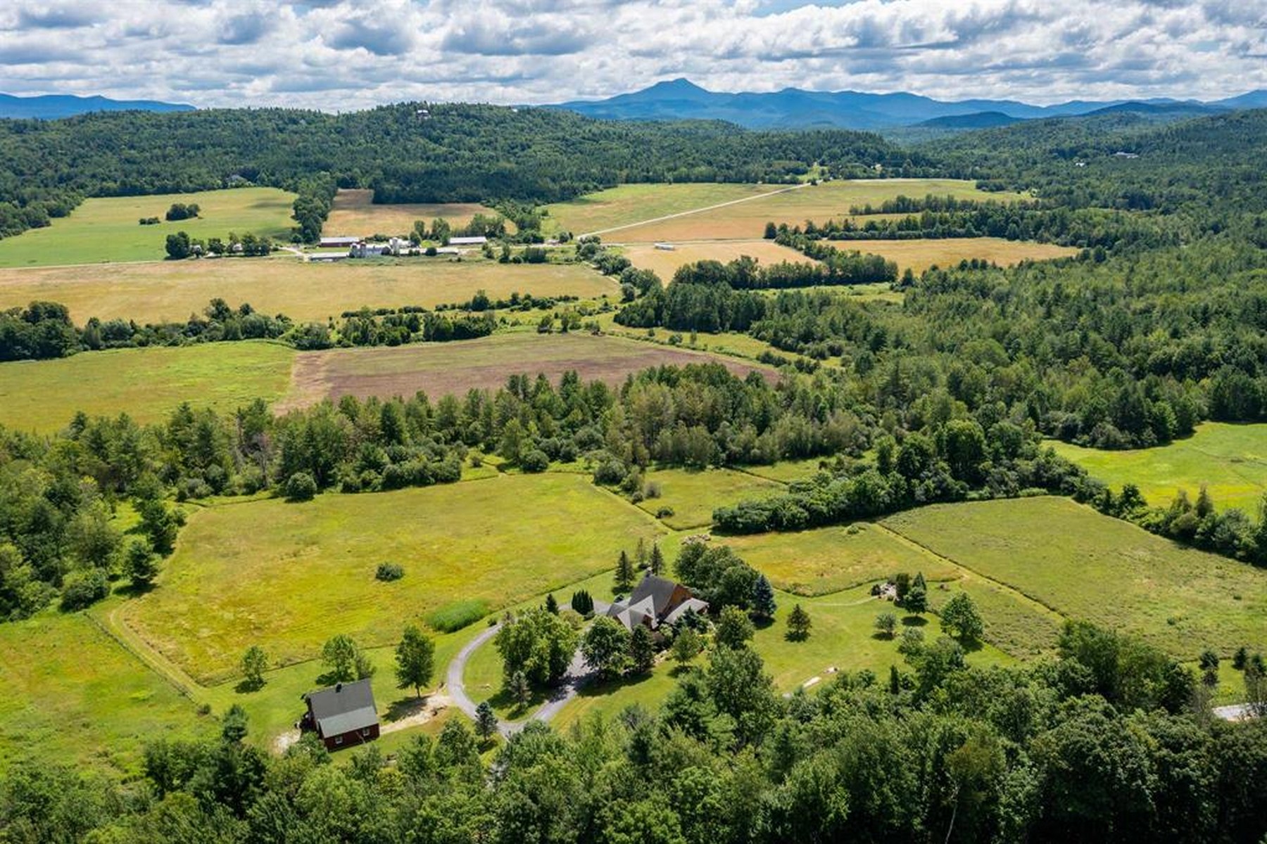  947 Oak Hill Road - 物件實景