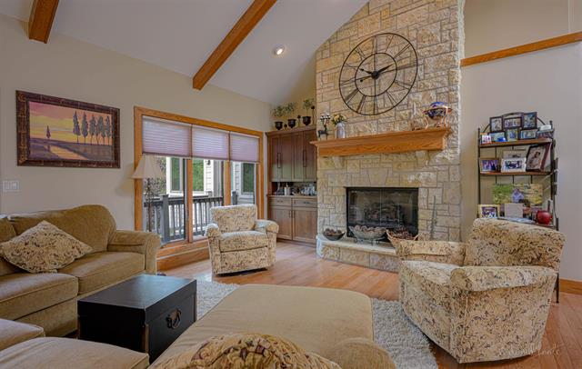 Galena, Illinois, 61036, United States, 5 Bedrooms Bedrooms, ,4 BathroomsBathrooms,Residential,For Sale,1829507