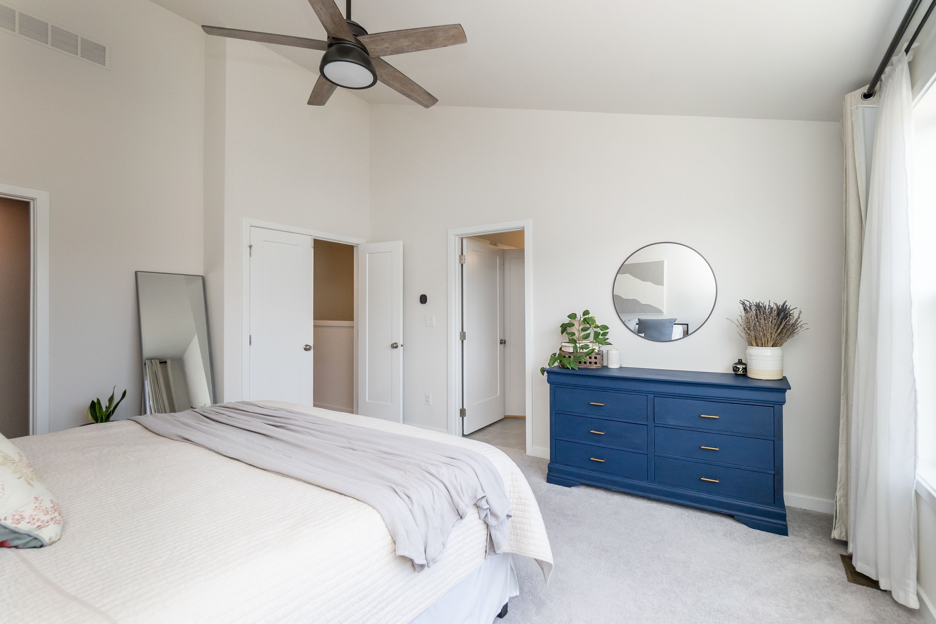 Ann Arbor, Michigan, 48105, United States, 4 Bedrooms Bedrooms, ,Residential,For Sale,1737854