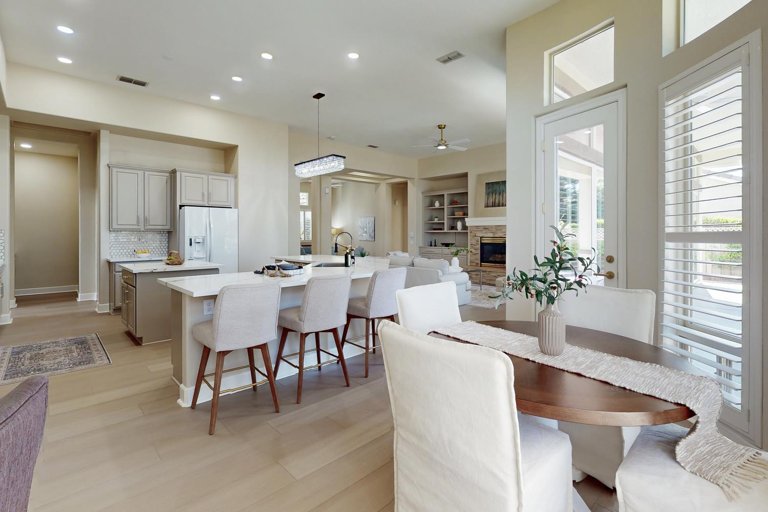 Lincoln, California, 95648, United States, 2 Bedrooms Bedrooms, ,3 BathroomsBathrooms,Residential,For Sale,1942522