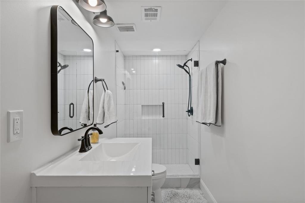 Marietta, Georgia, 30066, United States, 4 Bedrooms Bedrooms, ,3 BathroomsBathrooms,Residential,For Sale,1994491