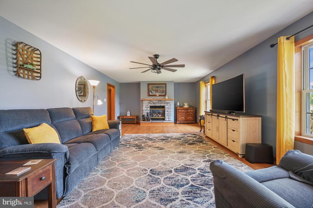 HARRINGTON, Delaware, 19952, United States, 3 Bedrooms Bedrooms, ,3 BathroomsBathrooms,Residential,For Sale,1984074