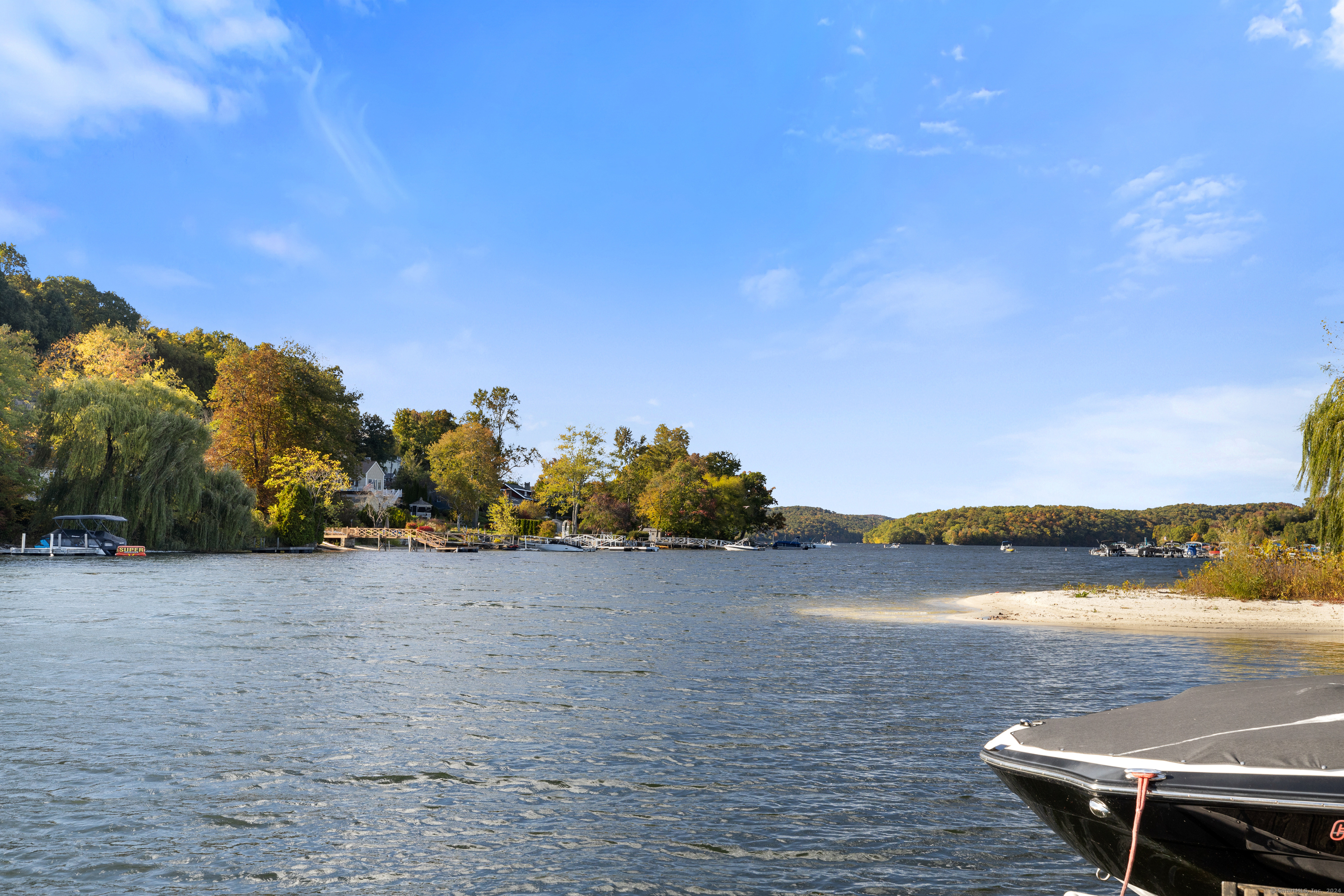  Lakefront Living, Thoughtfully Elevated. - 物件實景