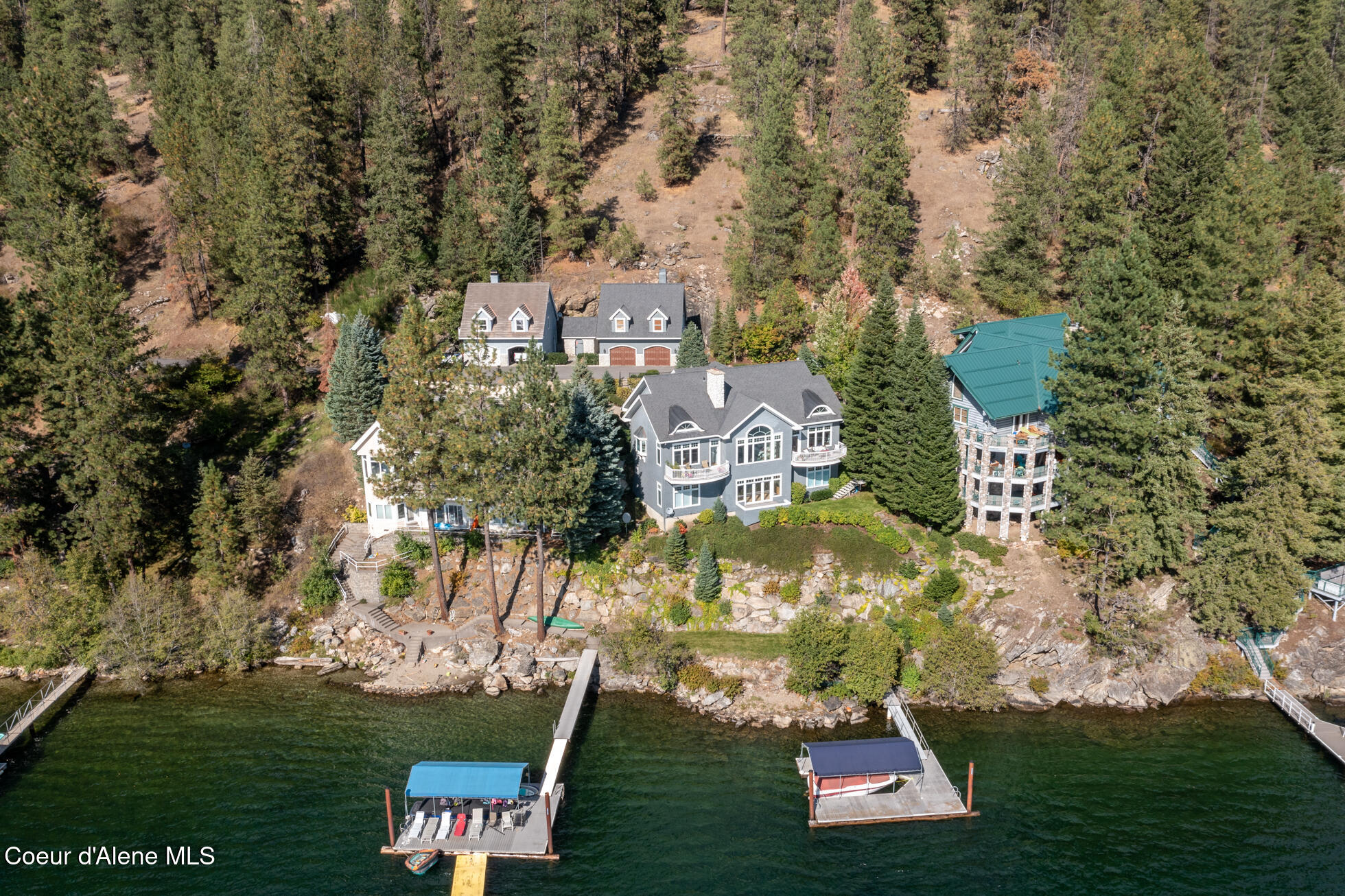 Coeur d'Alene, Idaho, 83814, United States, 4 Bedrooms Bedrooms, ,5 BathroomsBathrooms,Residential,For Sale,1864122