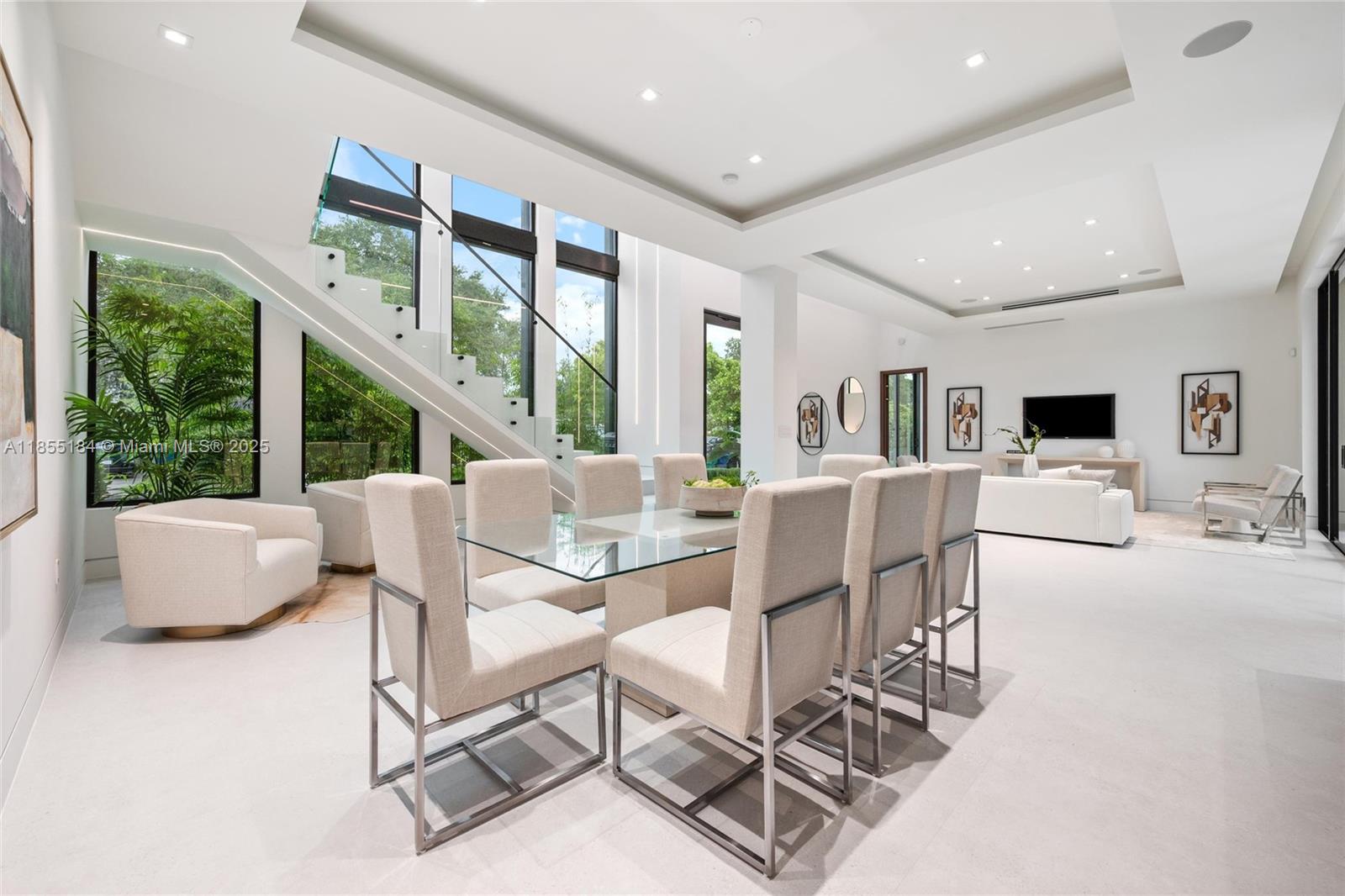 Miami, Florida, 33134, United States, 5 Bedrooms Bedrooms, ,6 BathroomsBathrooms,Residential,For Sale,1934506