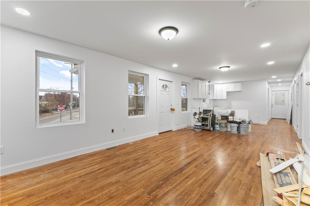 Providence, Rhode Island, 02907, United States, 6 Bedrooms Bedrooms, ,4 BathroomsBathrooms,Residential,For Sale,1924477