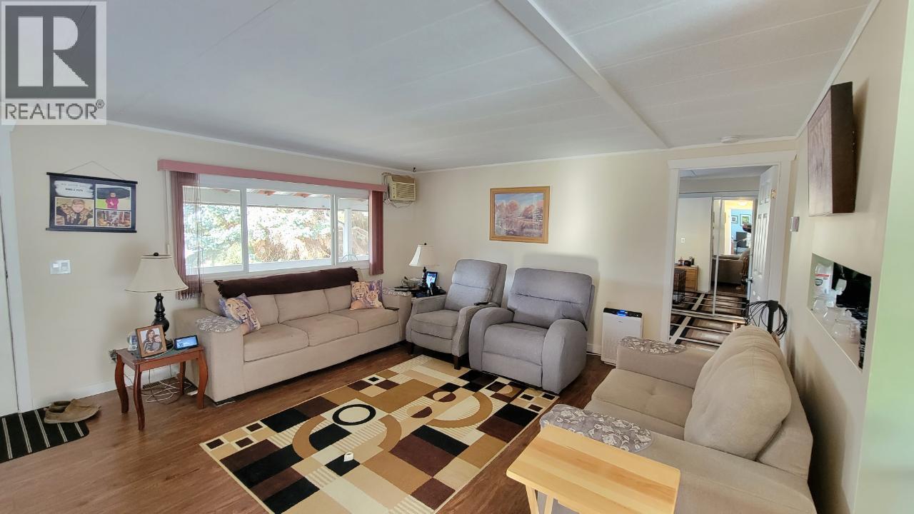 KAMLOOPS, British Columbia, V2H 1S7, CA, 4 Bedrooms Bedrooms, ,3 BathroomsBathrooms,Residential,For Sale,1949543