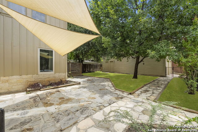 San Antonio, Texas, 78212, United States, 5 Bedrooms Bedrooms, ,4 BathroomsBathrooms,Residential,For Sale,1895451