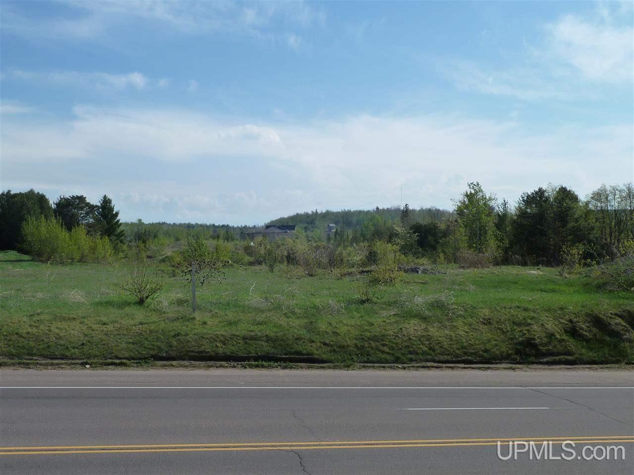 Houghton, Michigan, 49931, United States, ,Residential,For Sale,1923073