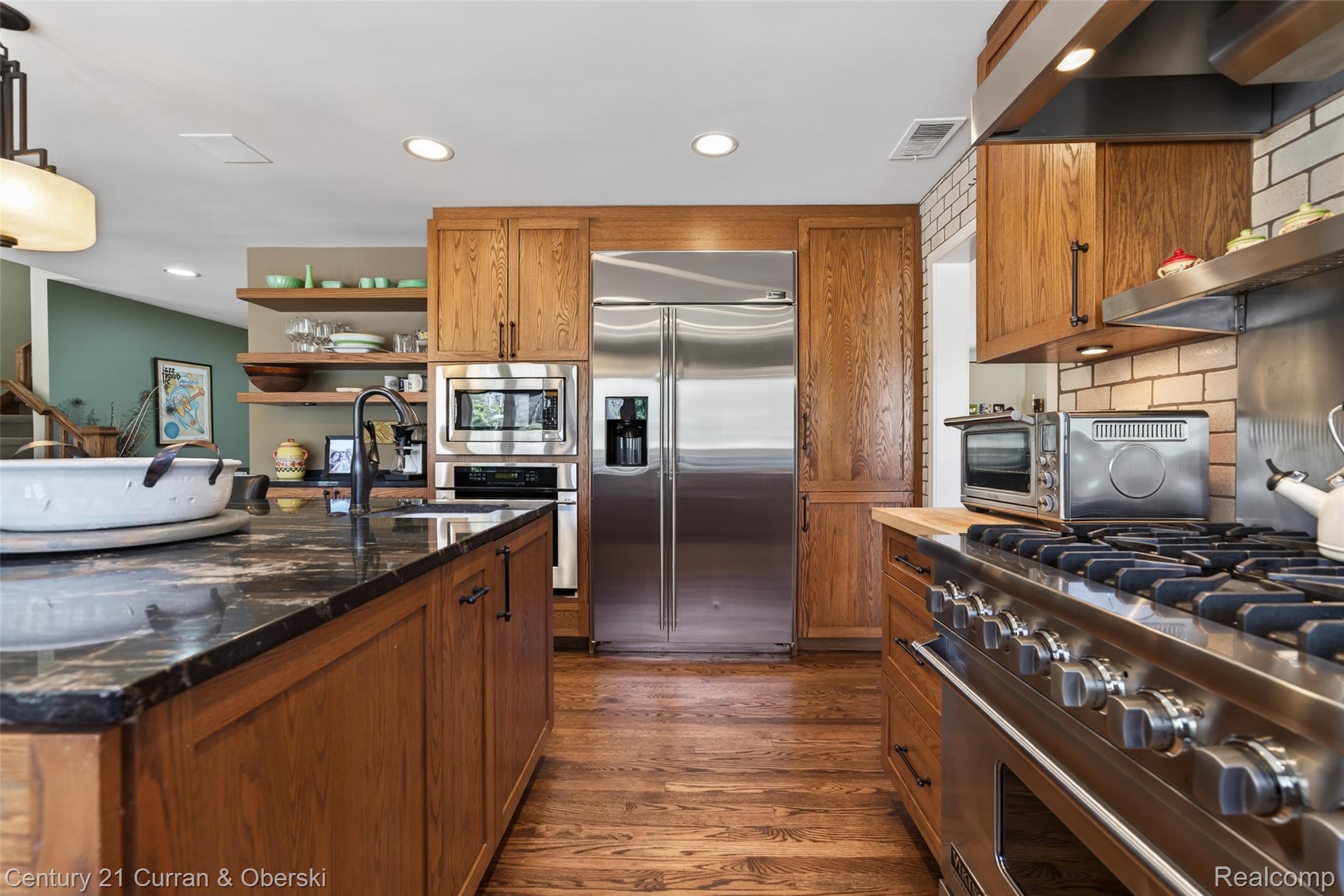 Bloomfield Hills, Michigan, 48301, United States, 4 Bedrooms Bedrooms, ,4 BathroomsBathrooms,Residential,For Sale,2035852