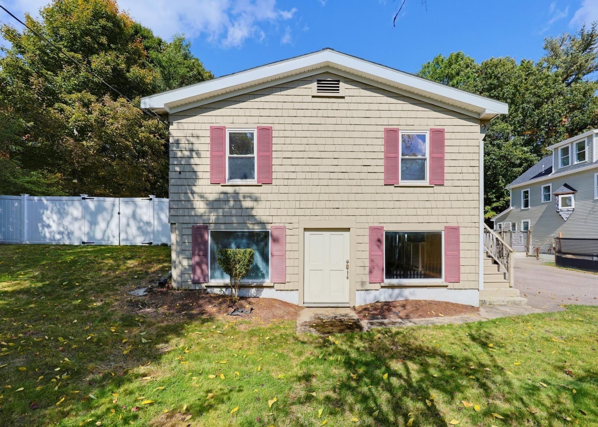 Union St, Millis, MA 02054 #1