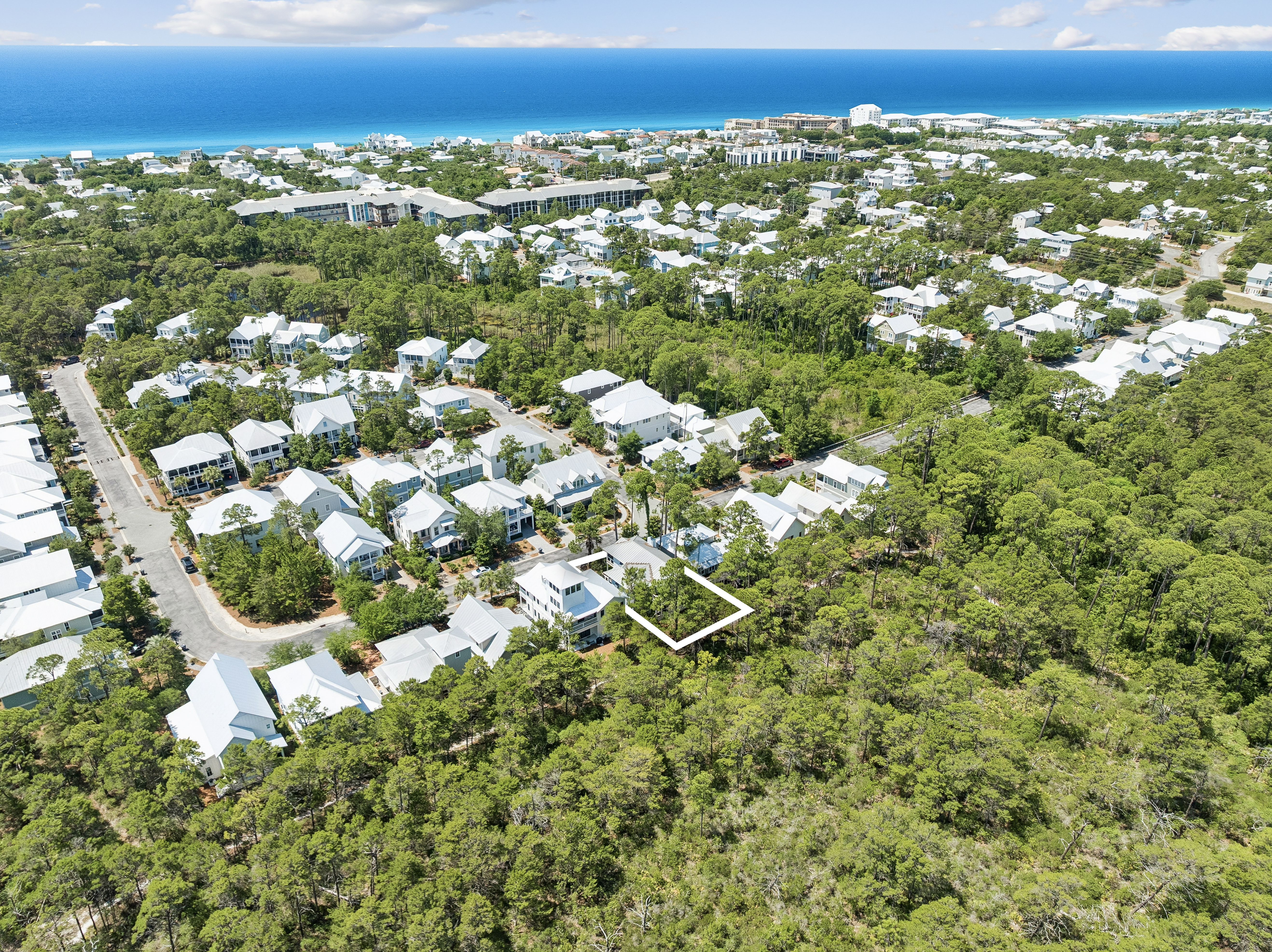  Updated Coastal Cottage Backing To State Forest - 物件實景