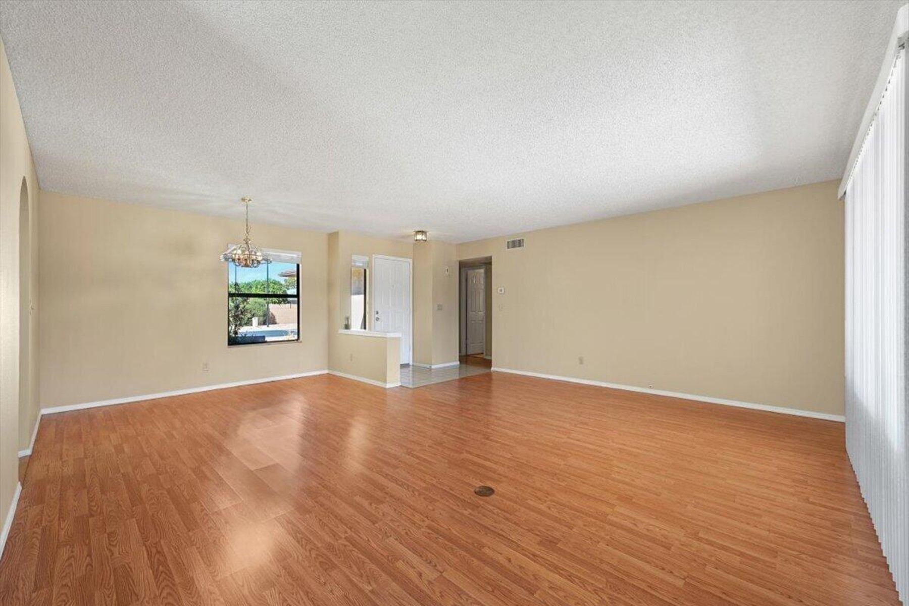 815 S 78th Street  Mesa, AZ - 物件實景