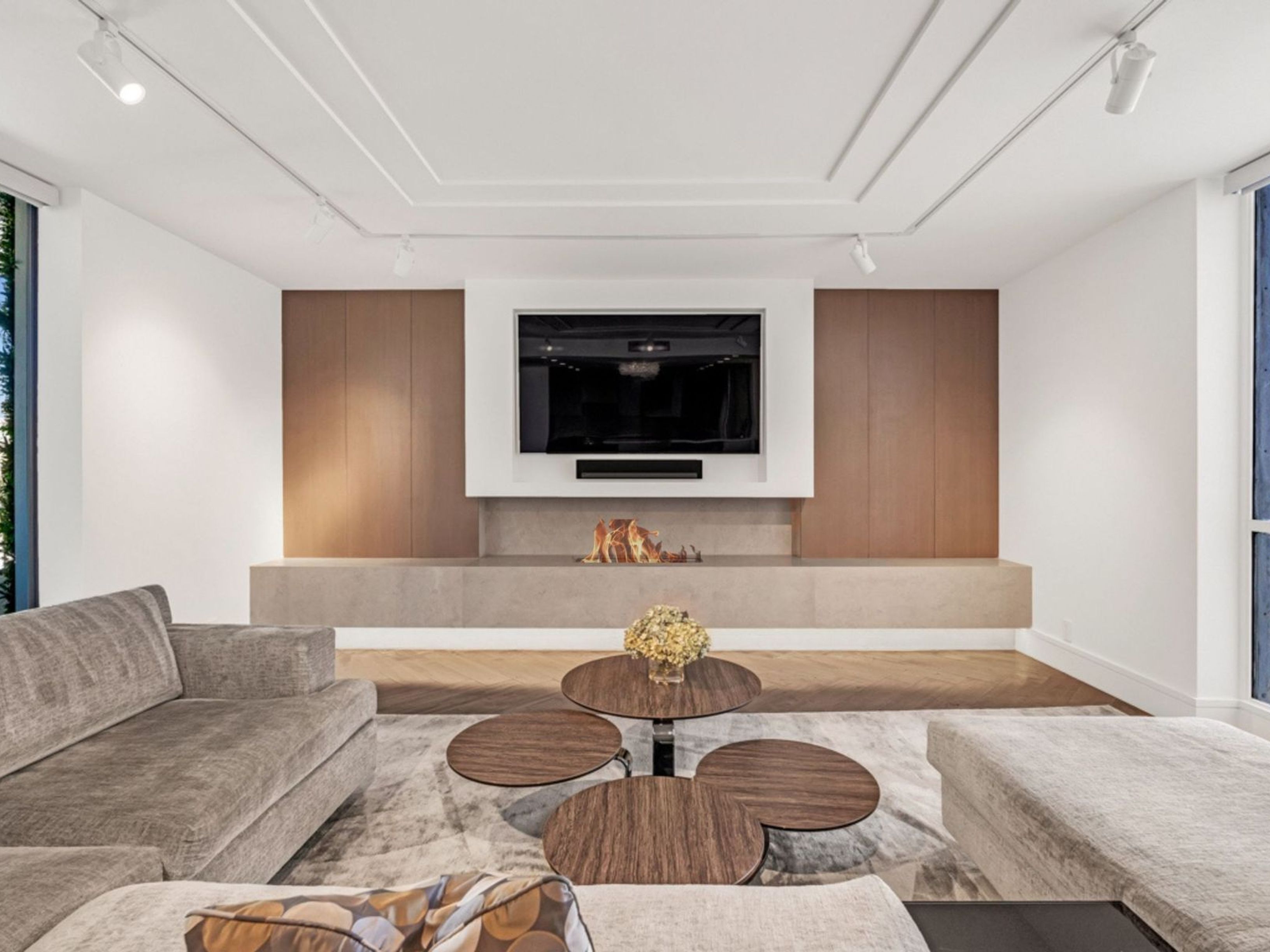  1100 Alta Loma Vista Road , West Hollywood, CA 90069 - 物件實景