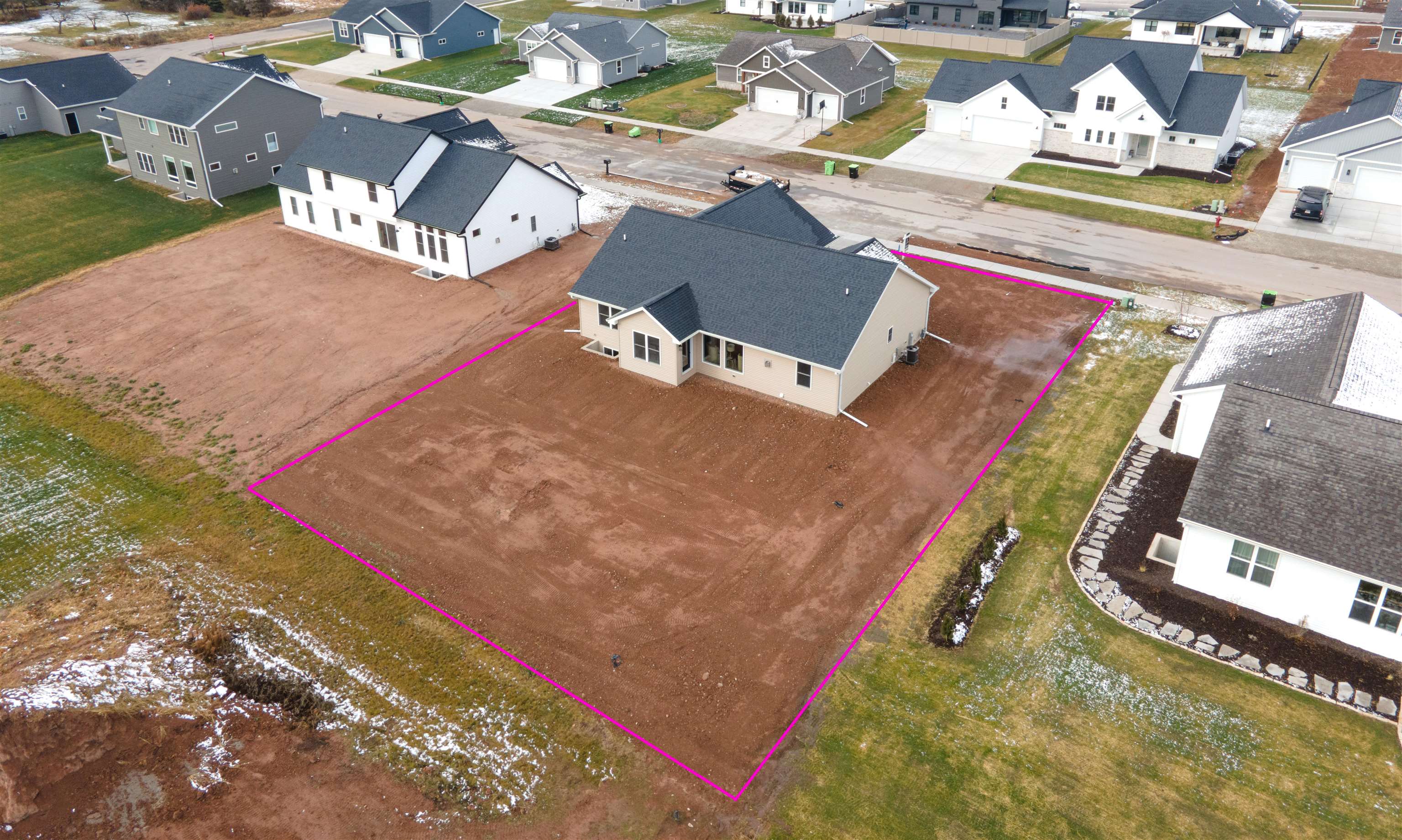 MENASHA, Wisconsin, 54952, United States, 4 Bedrooms Bedrooms, ,3 BathroomsBathrooms,Residential,For Sale,1995697