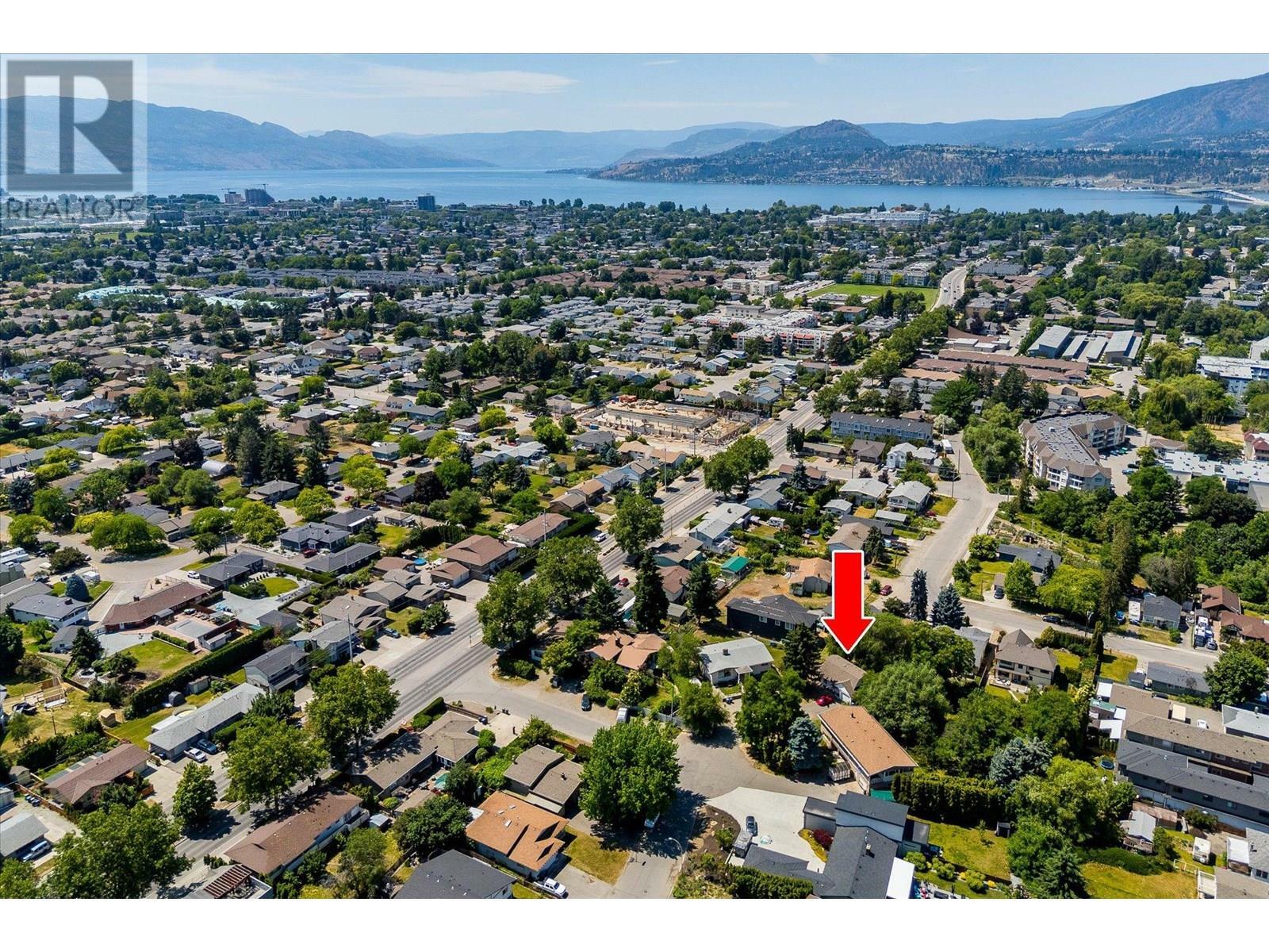 KELOWNA, British Columbia, V1Y 8H7, CA, 3 Bedrooms Bedrooms, ,1 BathroomBathrooms,Residential,For Sale,1961184