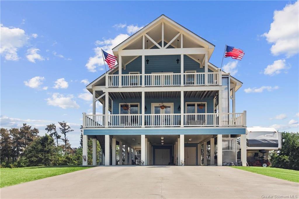 Lake Charles, Louisiana, 70611, United States, 4 Bedrooms Bedrooms, ,2 BathroomsBathrooms,Residential,For Sale,1980558