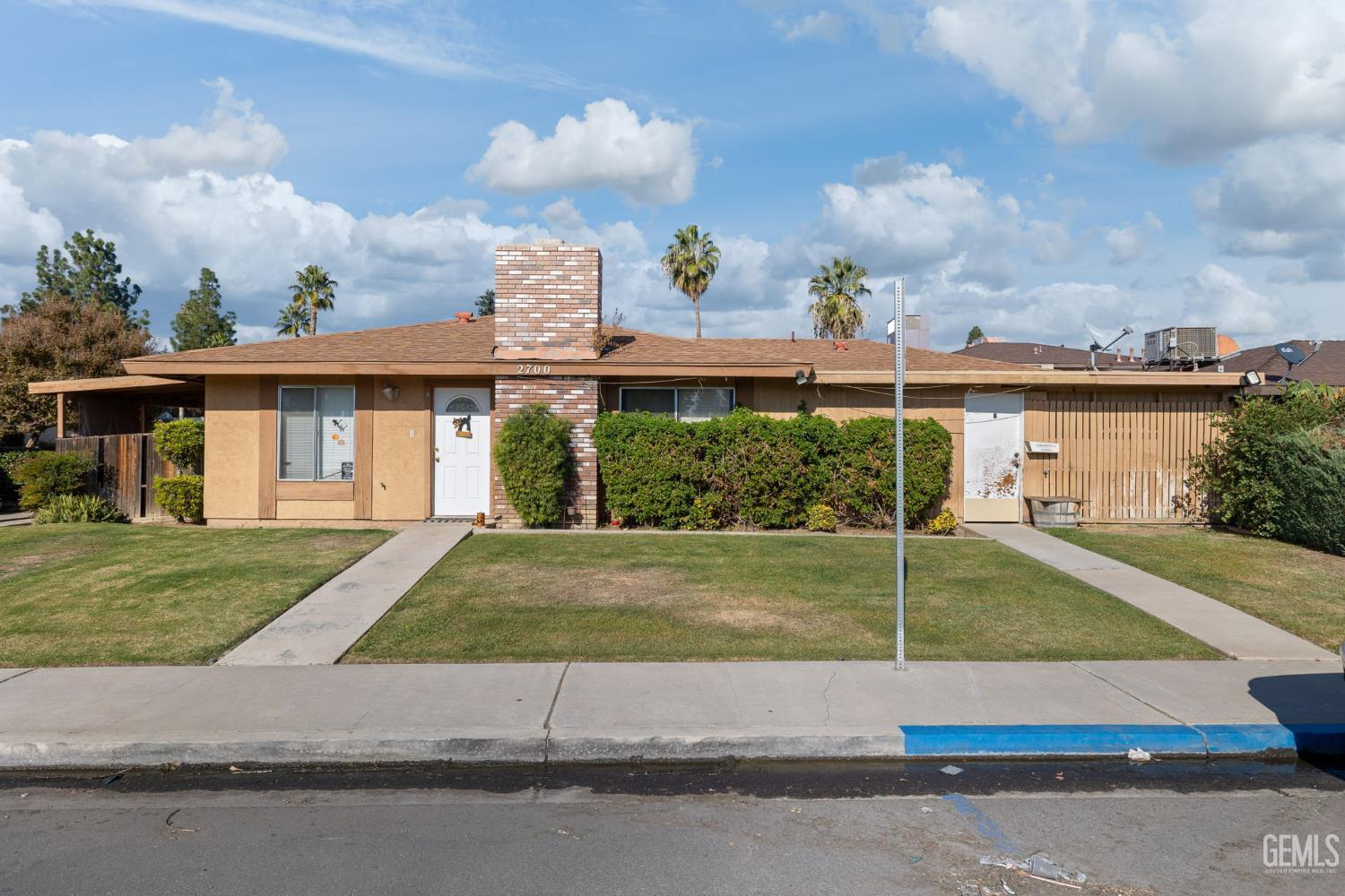 Bakersfield, California, 93309, United States, ,Residential,For Sale,1989050