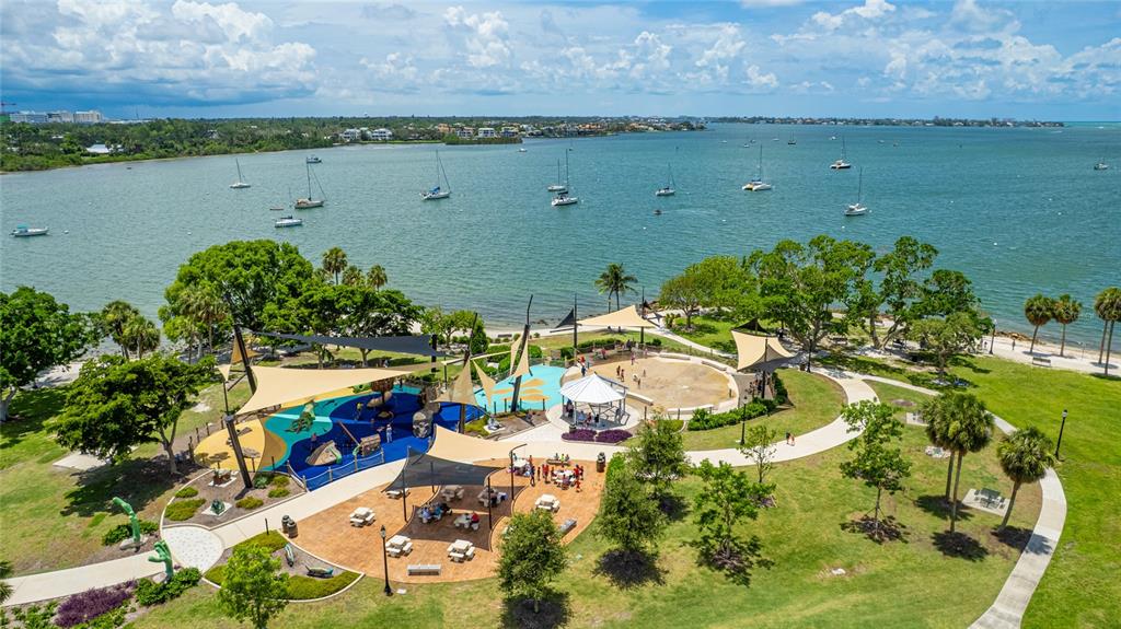 Sarasota, Florida, 34240, United States, 4 Bedrooms Bedrooms, ,4 BathroomsBathrooms,Residential,For Sale,1987779