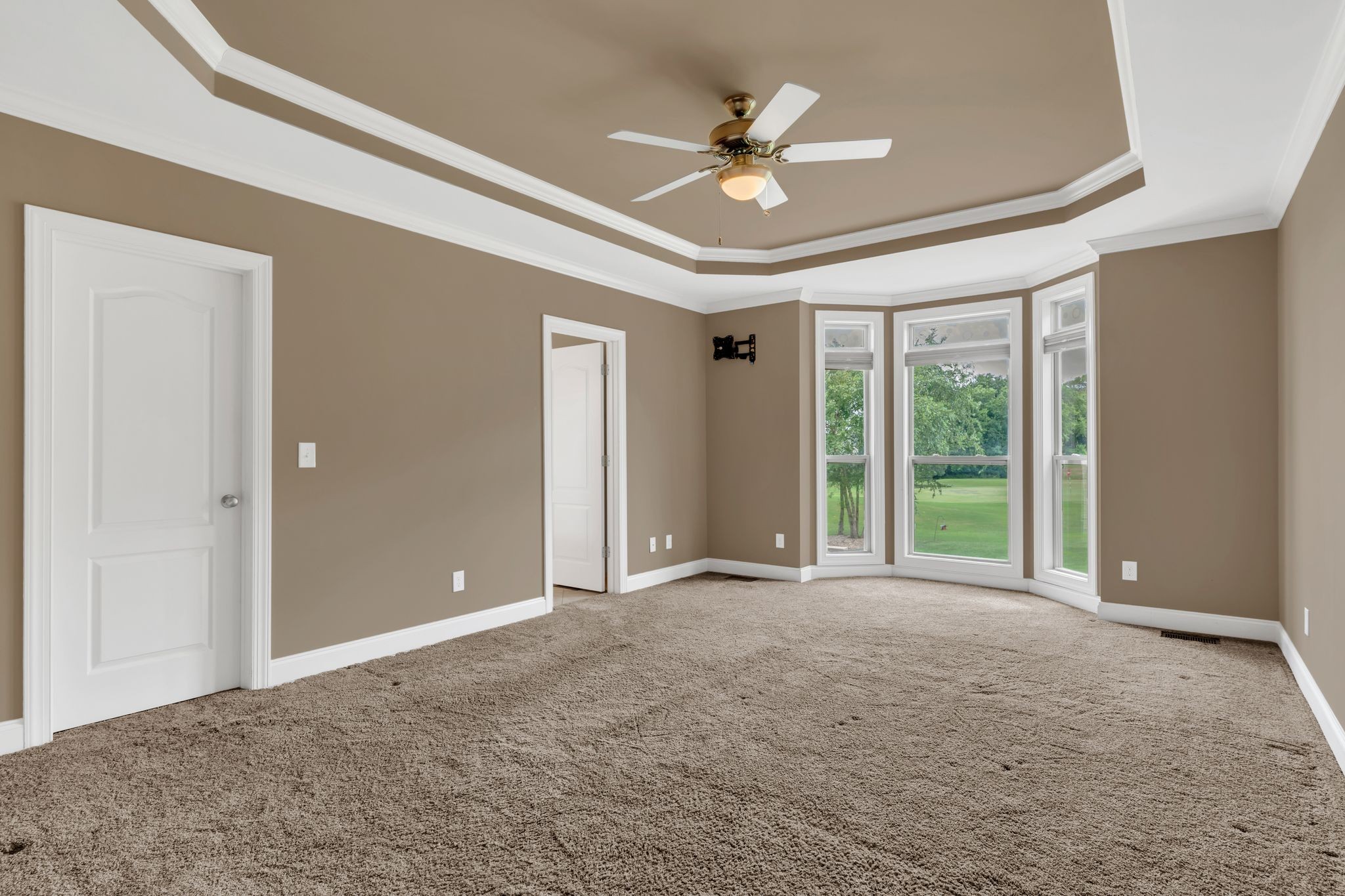 Goodlettsville, Tennessee, 37072, United States, 4 Bedrooms Bedrooms, ,4 BathroomsBathrooms,Residential,For Sale,2001545