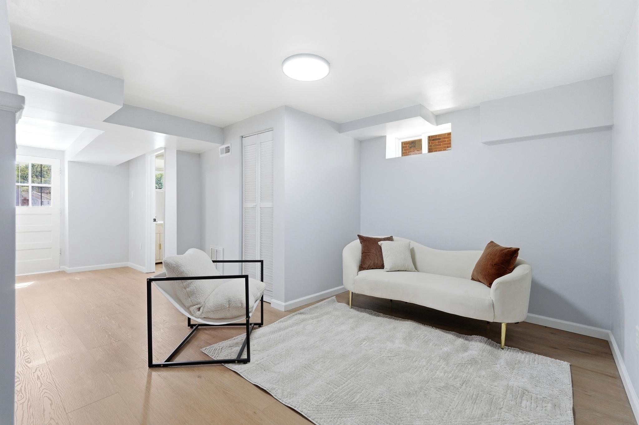  719 Hilltop Terrace SE, Washington, DC, 20019 - 物件實景