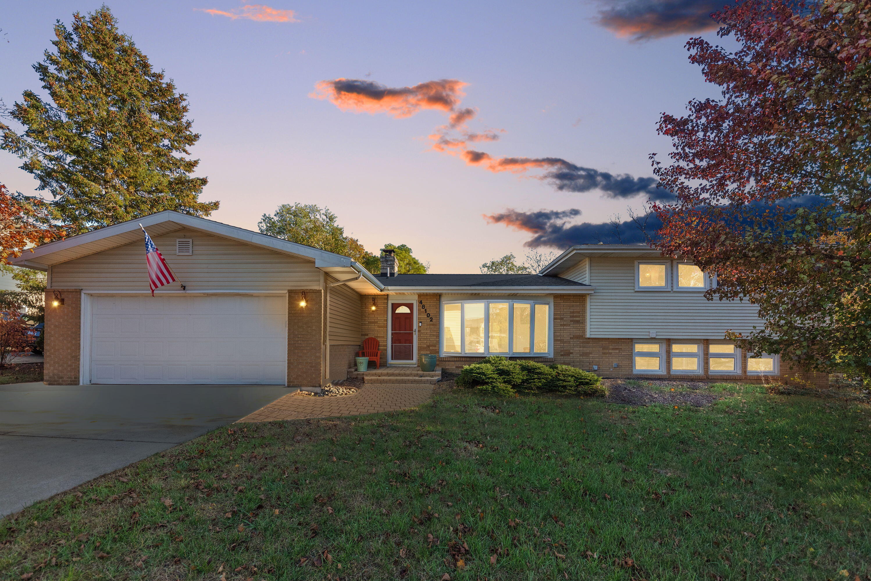 New Buffalo, Michigan, 49117, United States, 3 Bedrooms Bedrooms, ,4 BathroomsBathrooms,Residential,For Sale,1989318