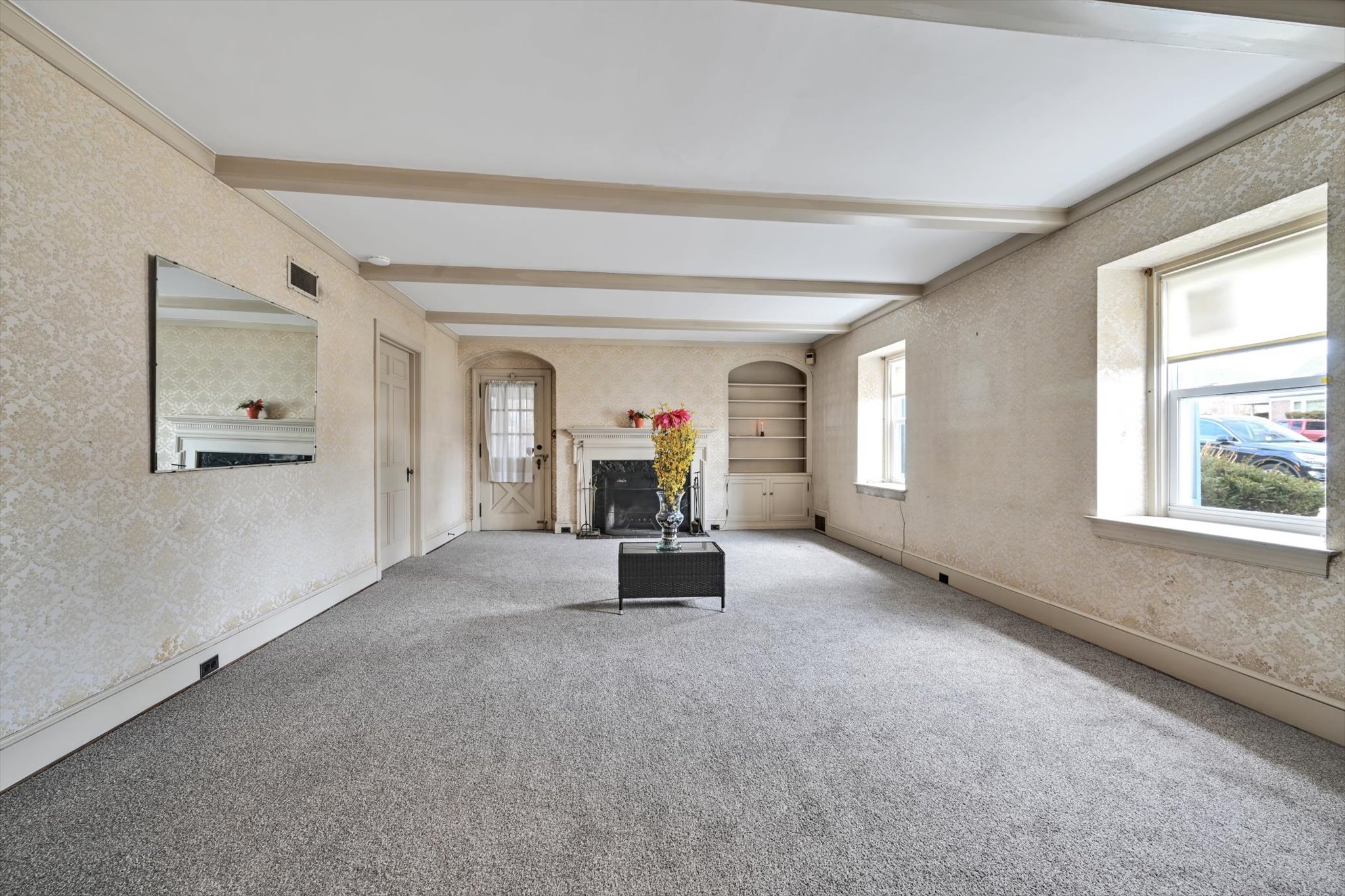 Reading, Pennsylvania, 19607, United States, 6 Bedrooms Bedrooms, ,3 BathroomsBathrooms,Residential,For Sale,2008158