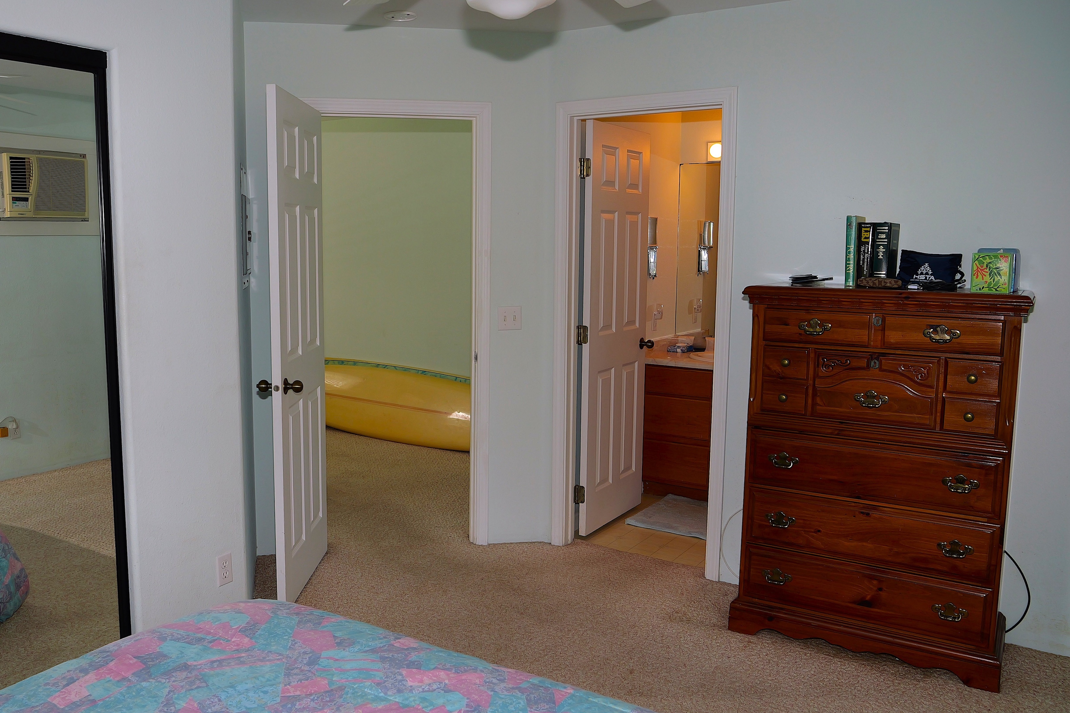  3 Bed/2Bath with 1/1 attached ohana - 物件實景