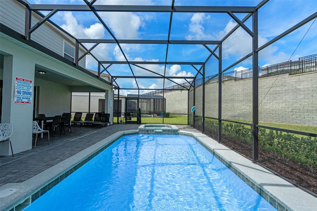 Davenport, Florida, 33897, United States, 10 Bedrooms Bedrooms, ,8 BathroomsBathrooms,Residential,For Sale,1897449