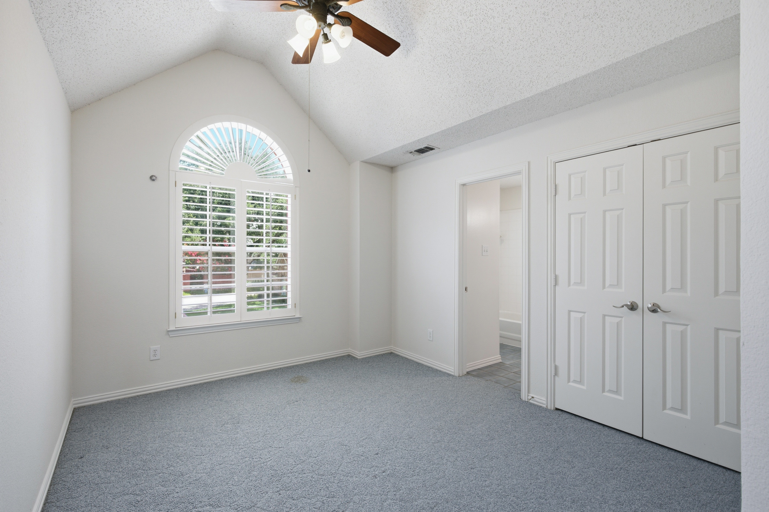  Updated Addison Gem  3 Beds + Game Room  Low-Maintenance Living - 物件實景