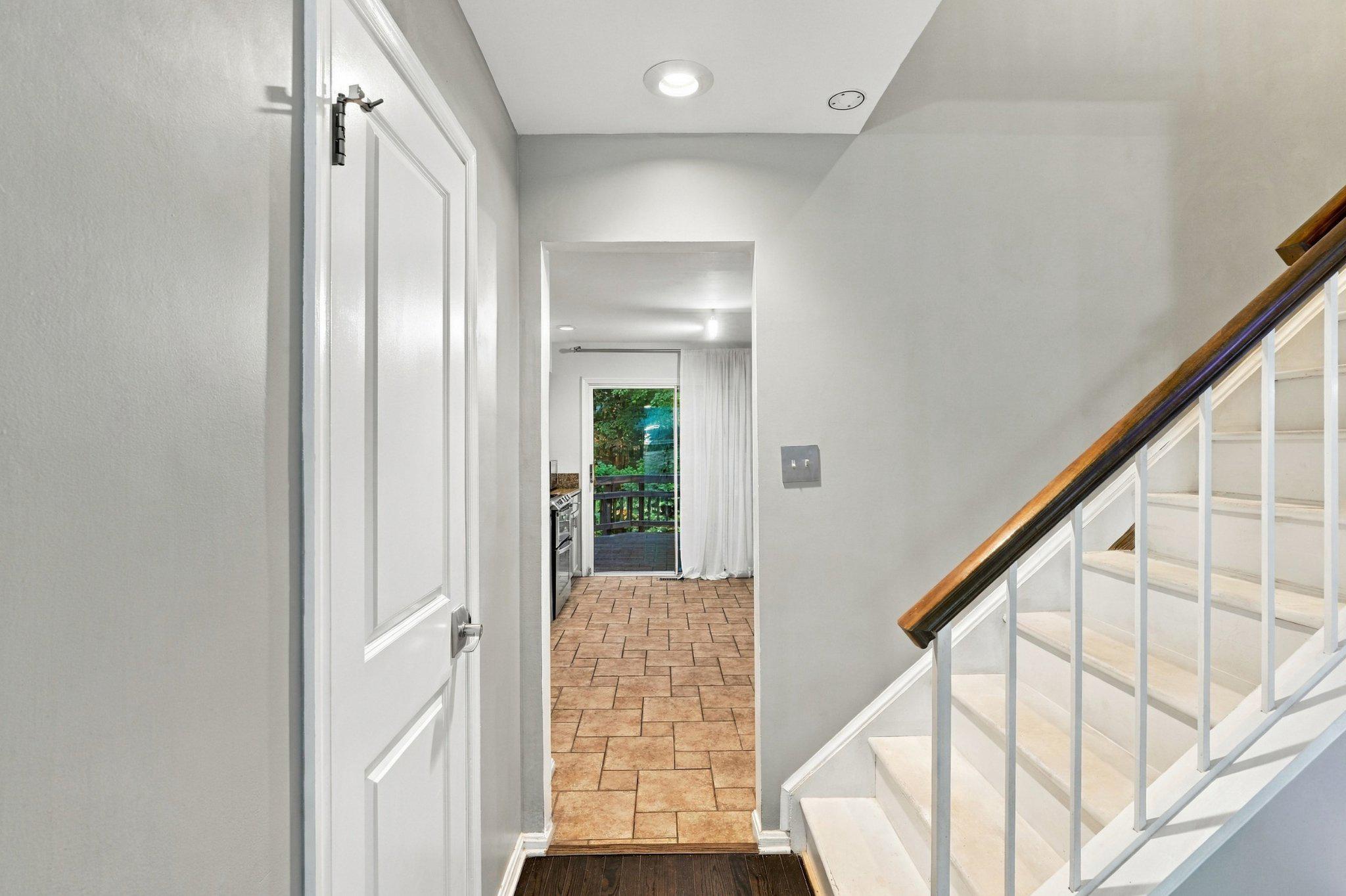  12222 Apple Orchard Court, Fairfax, VA, 22033 - 物件實景