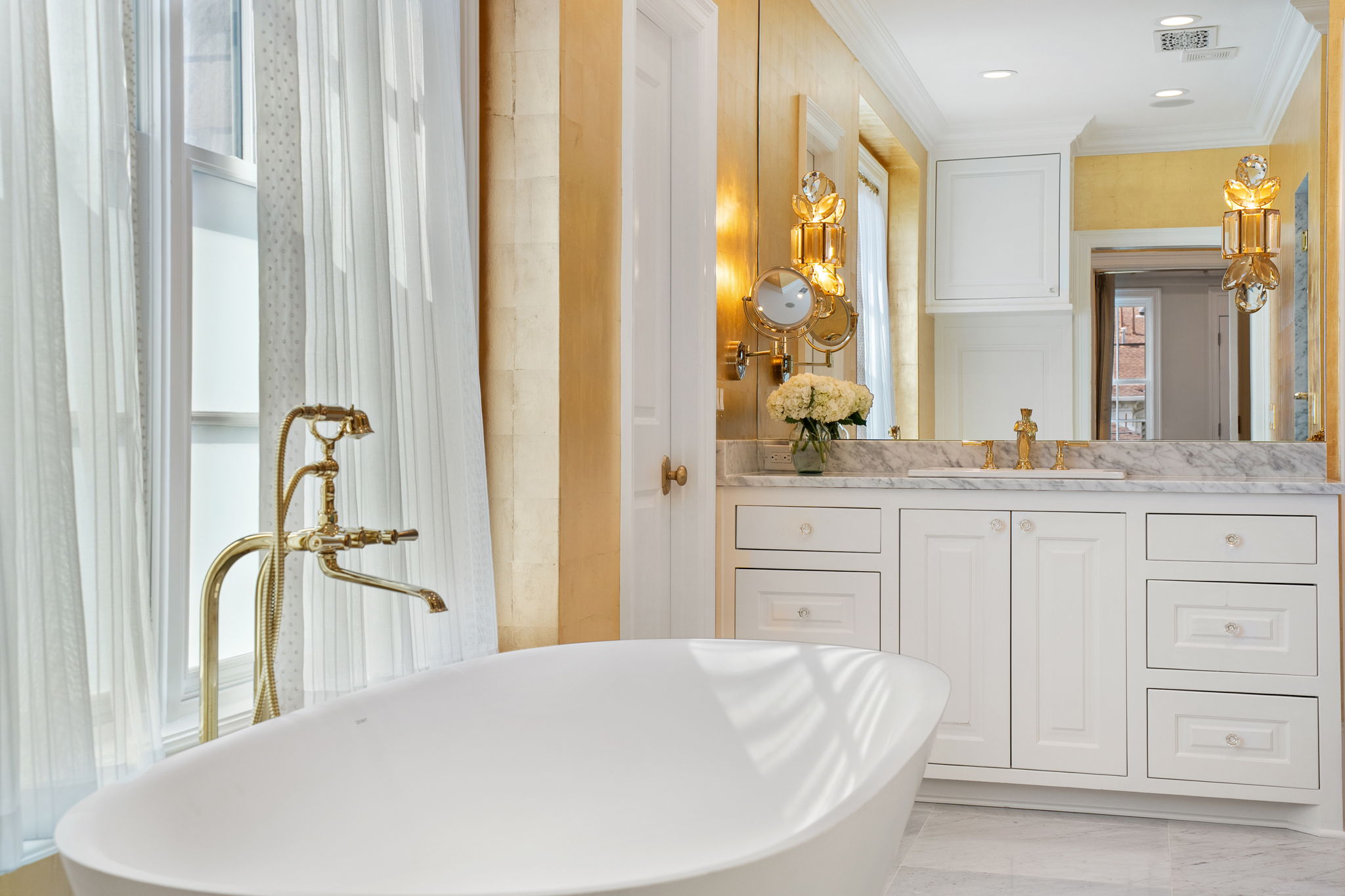  Meticulously Reimagined Luxury at Its Finest - 物件實景