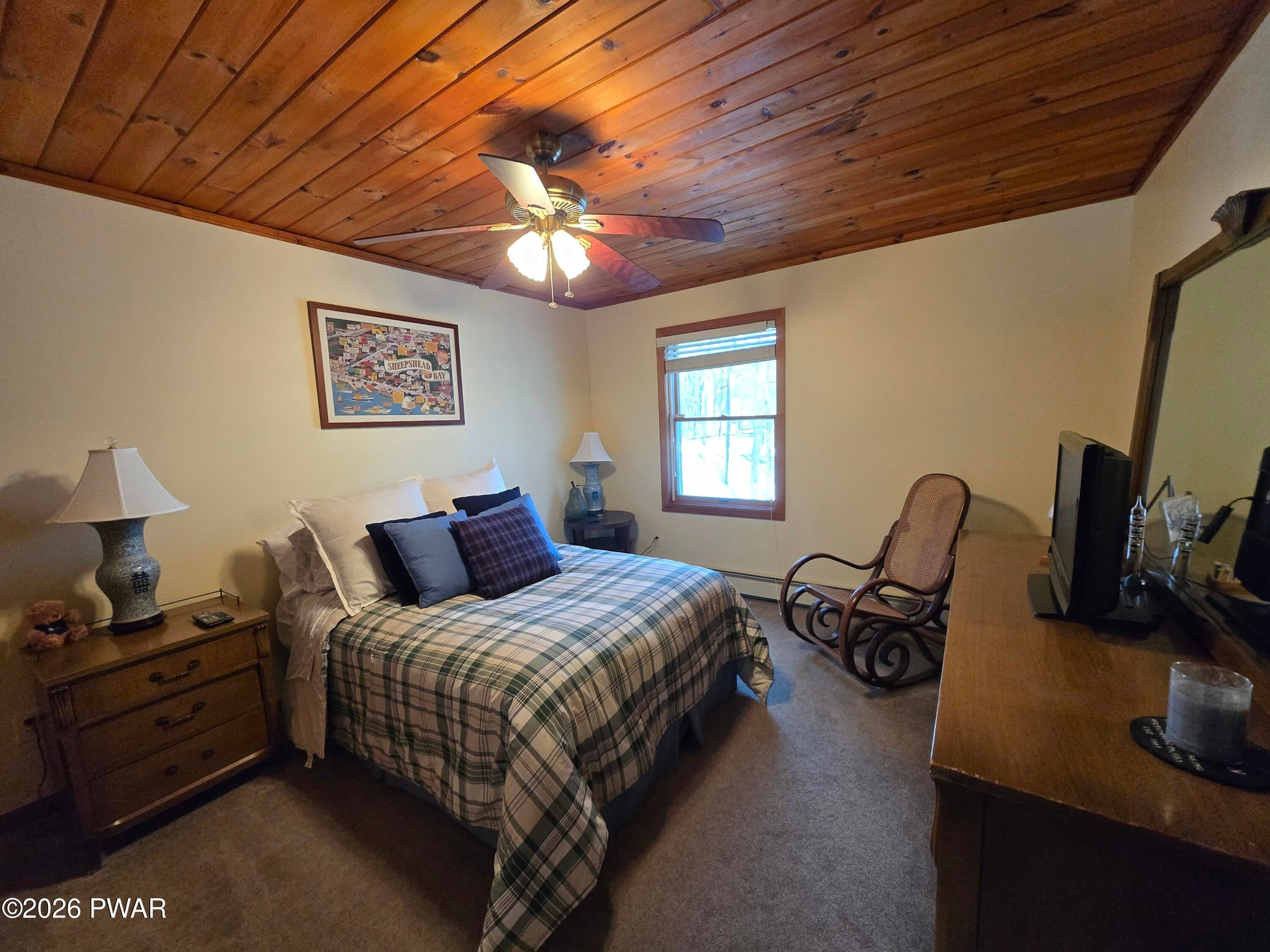 Lords Valley, Pennsylvania, 18428, United States, 4 Bedrooms Bedrooms, ,3 BathroomsBathrooms,Residential,For Sale,2020252