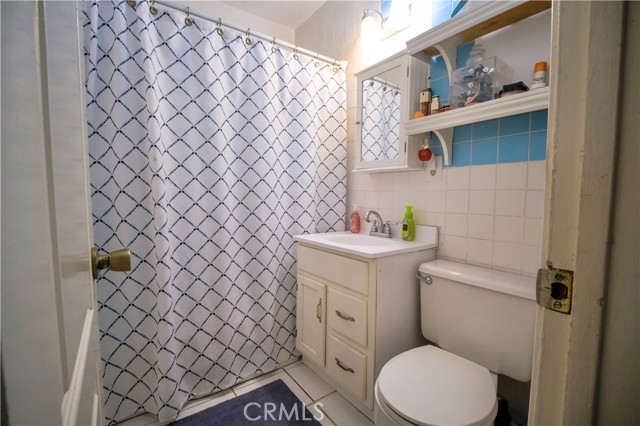 Downey, California, 90240, United States, 3 Bedrooms Bedrooms, ,2 BathroomsBathrooms,Residential,For Sale,1985764