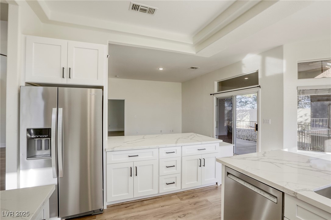 Las Vegas, Nevada, 89134, United States, 2 Bedrooms Bedrooms, ,1 BathroomBathrooms,Residential,For Sale,1999862