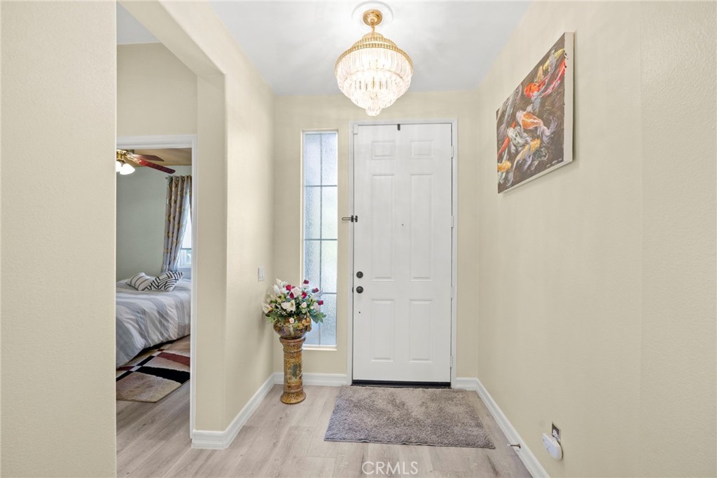 Lake Elsinore, California, 92532, United States, 5 Bedrooms Bedrooms, ,4 BathroomsBathrooms,Residential,For Sale,1989884